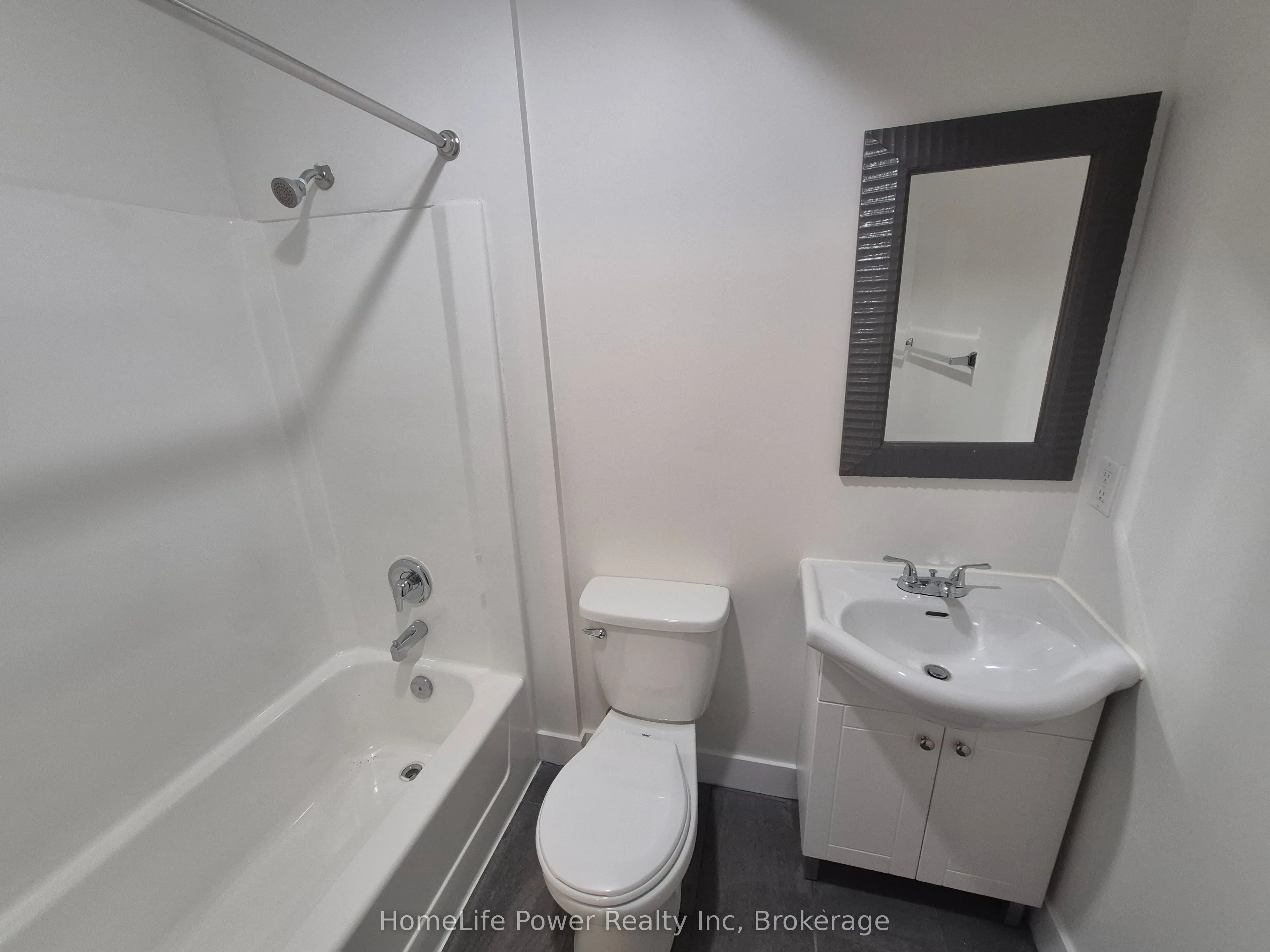 27 Bridge Street, #107