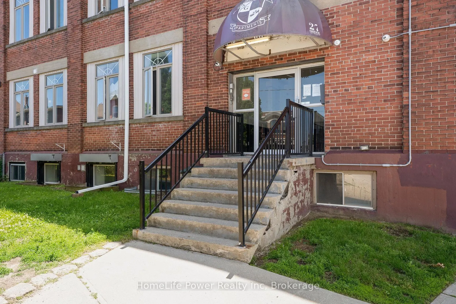 27 Bridge Street, #107