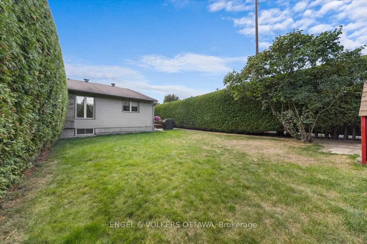 11 Ventnor Way