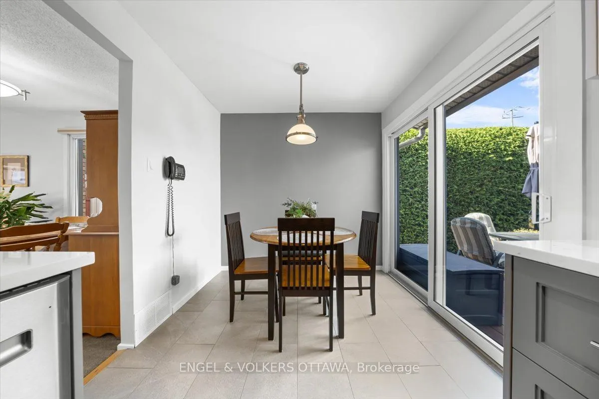 11 Ventnor Way