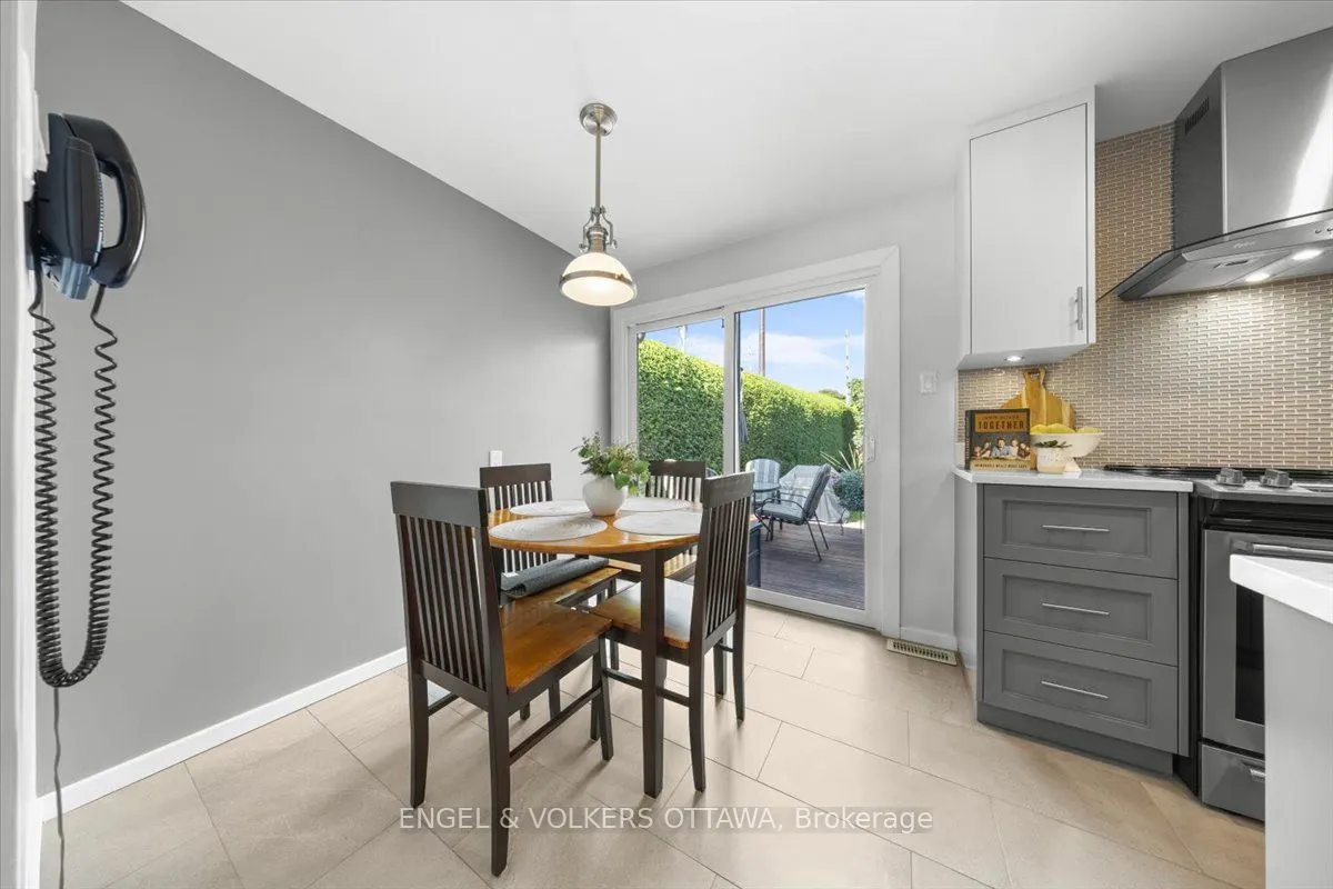 11 Ventnor Way