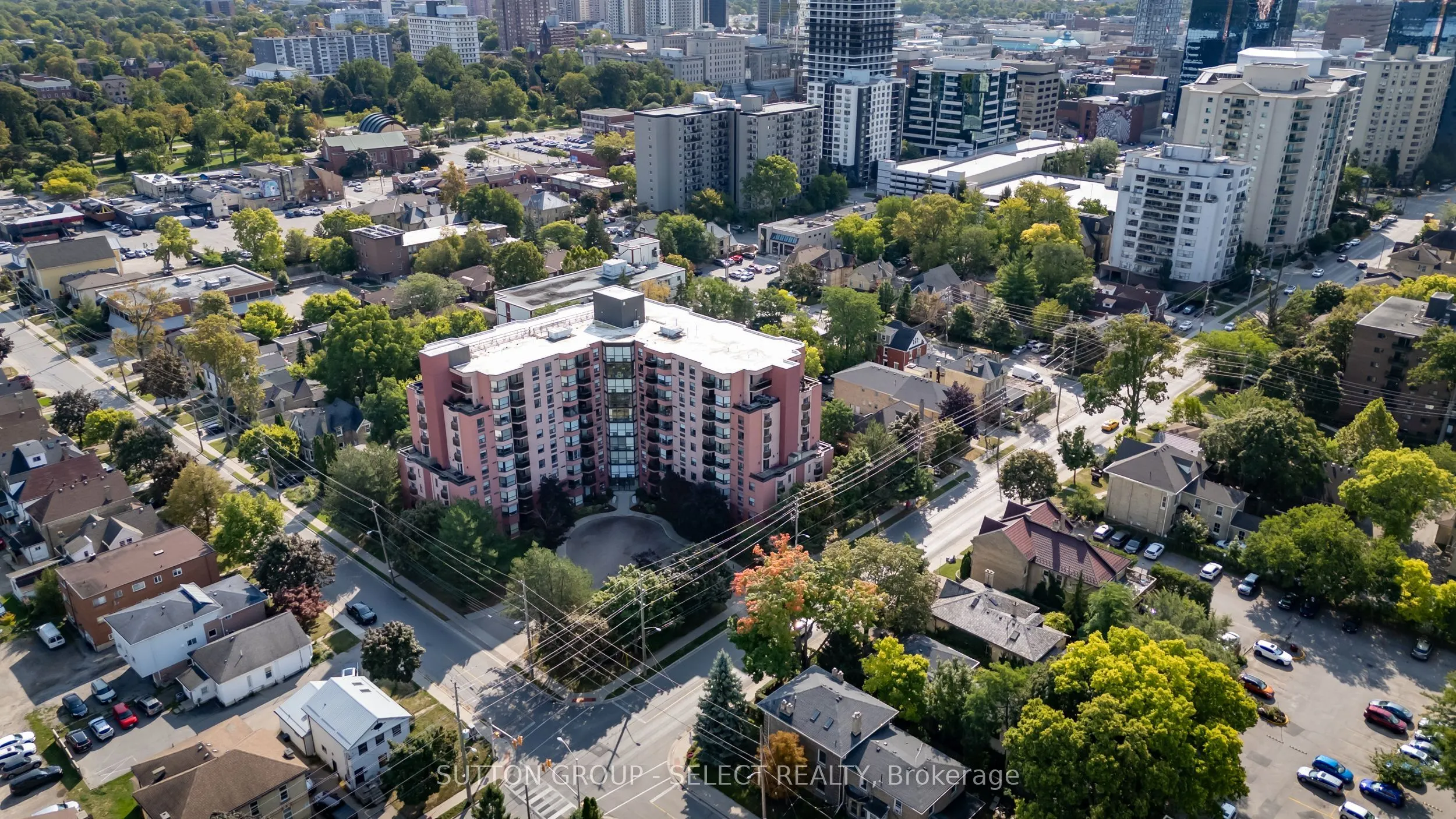600 Talbot Street, #402