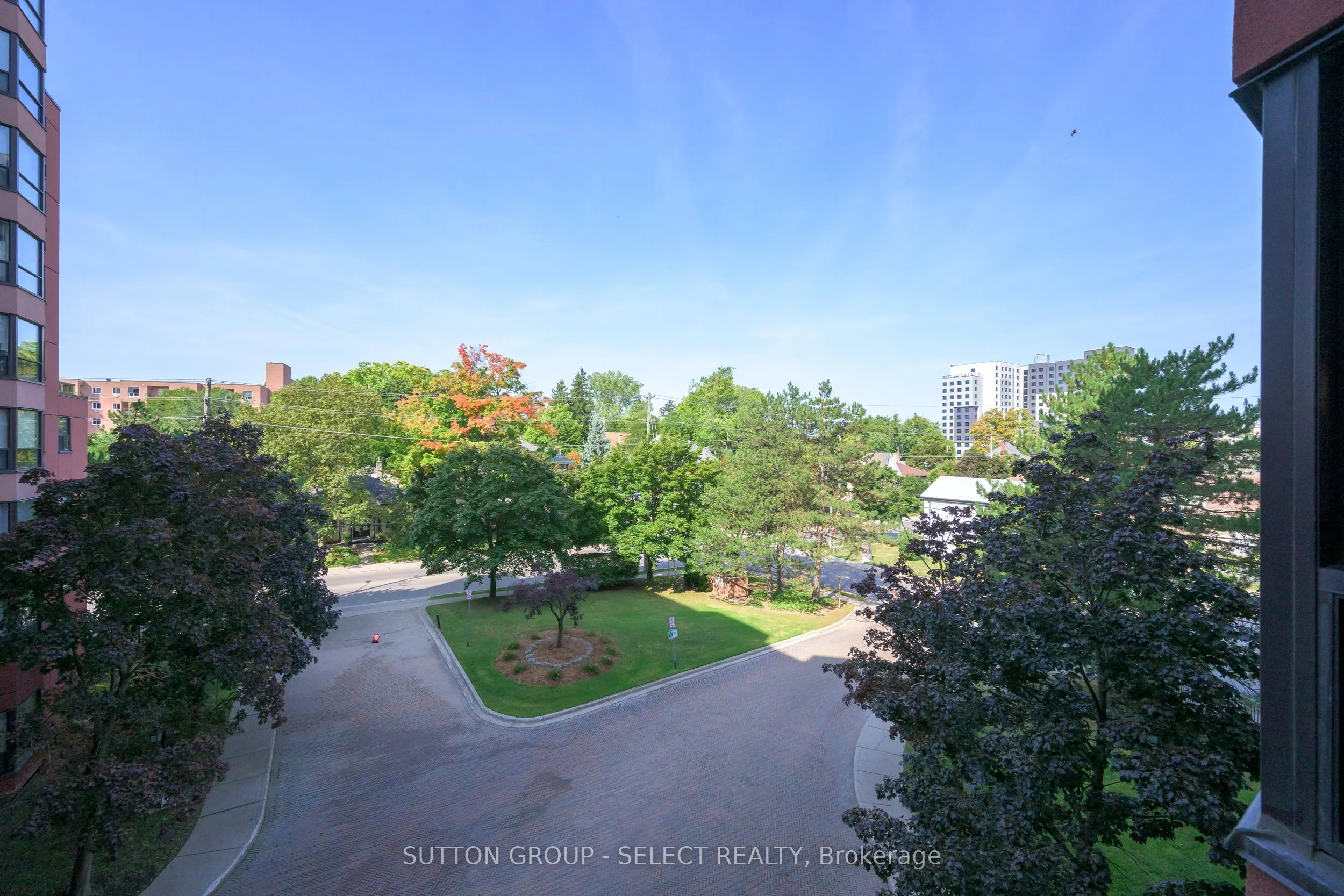 600 Talbot Street, #402