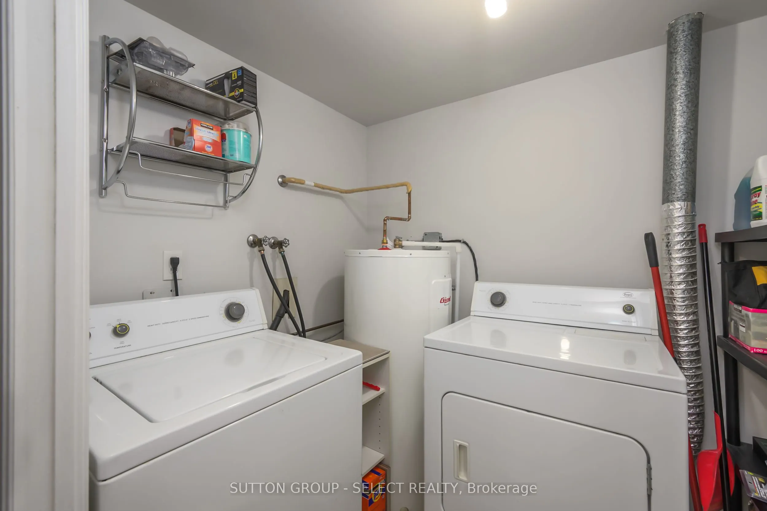 600 Talbot Street, #402