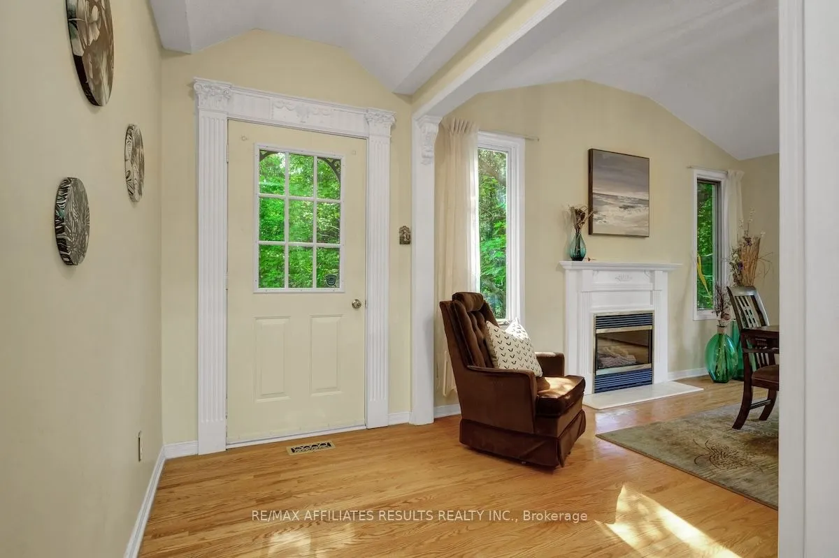 2 Wedgewood Crescent