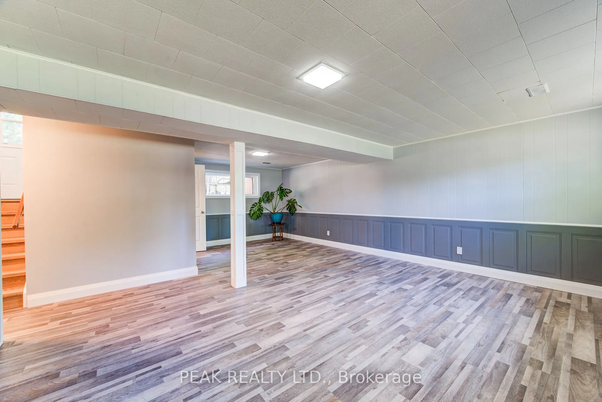 659 Gladstone Drive