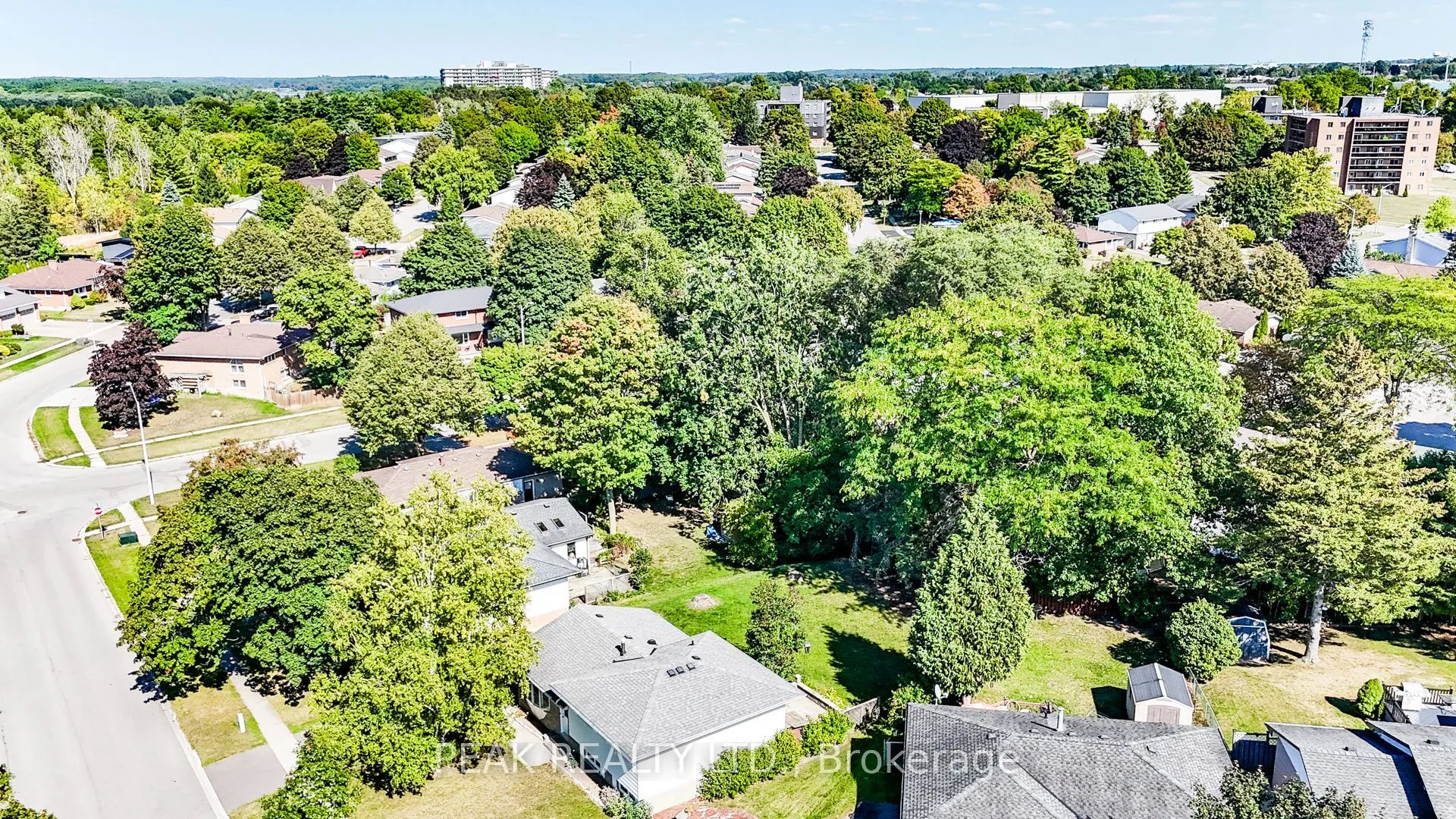 659 Gladstone Drive
