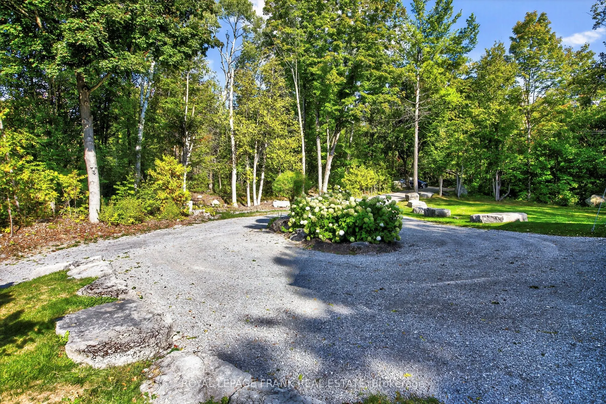 1082 Tedford Lane