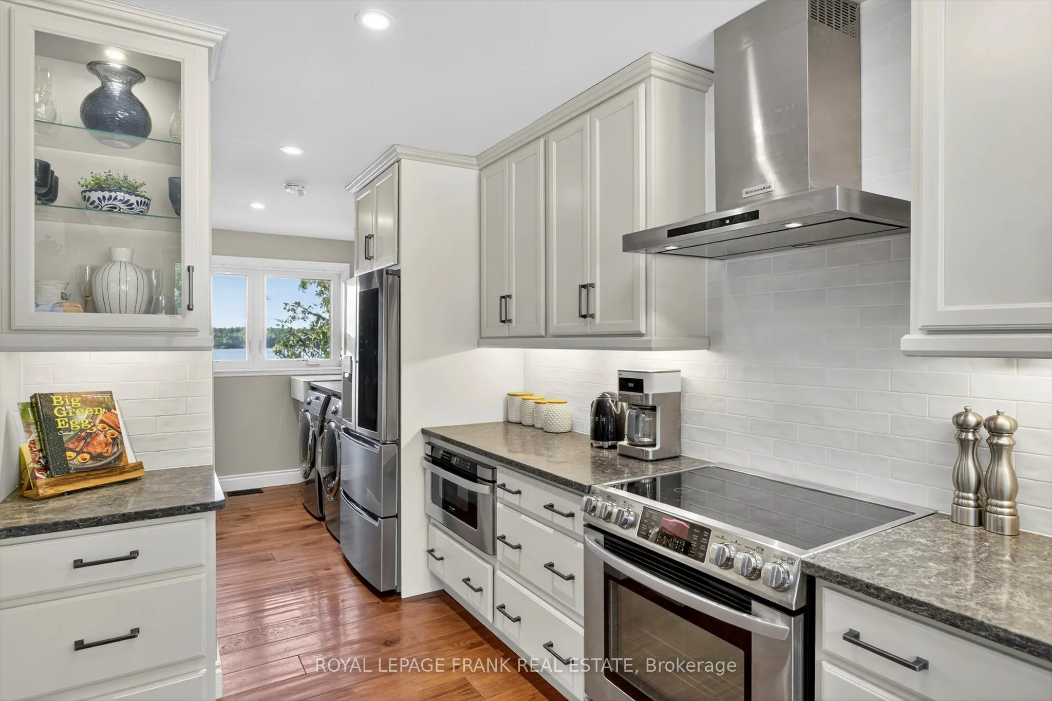 1082 Tedford Lane