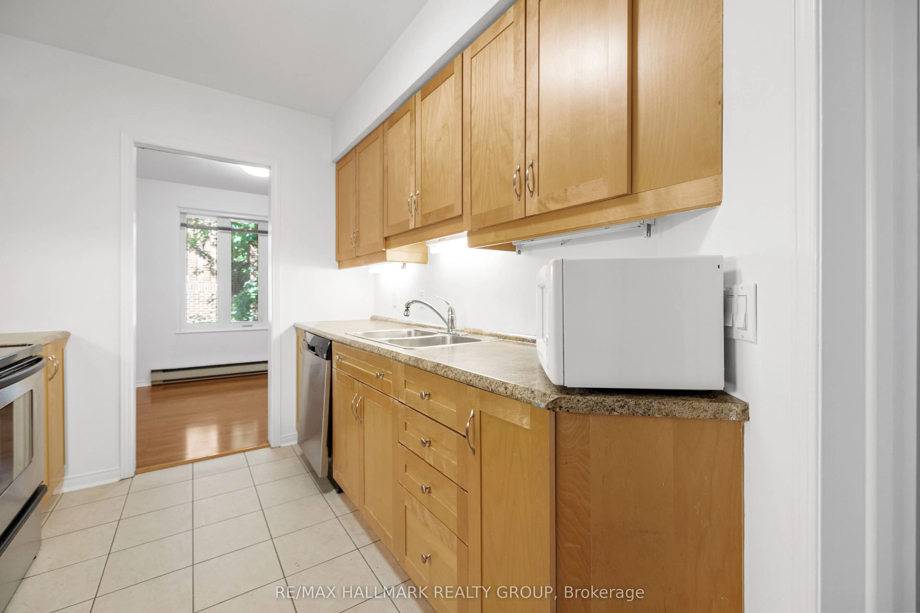 19 Montcalm Street, #2