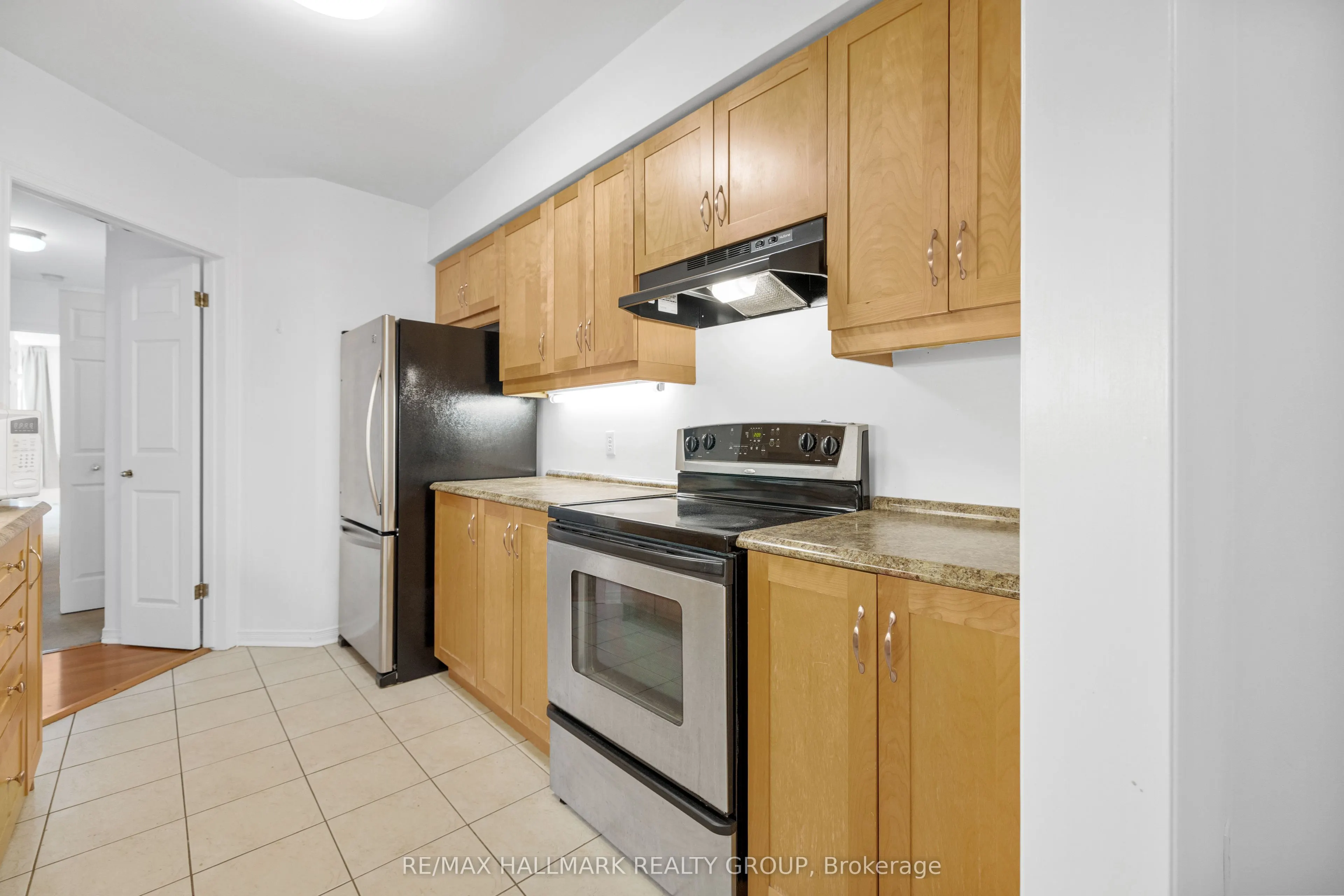 19 Montcalm Street, #2