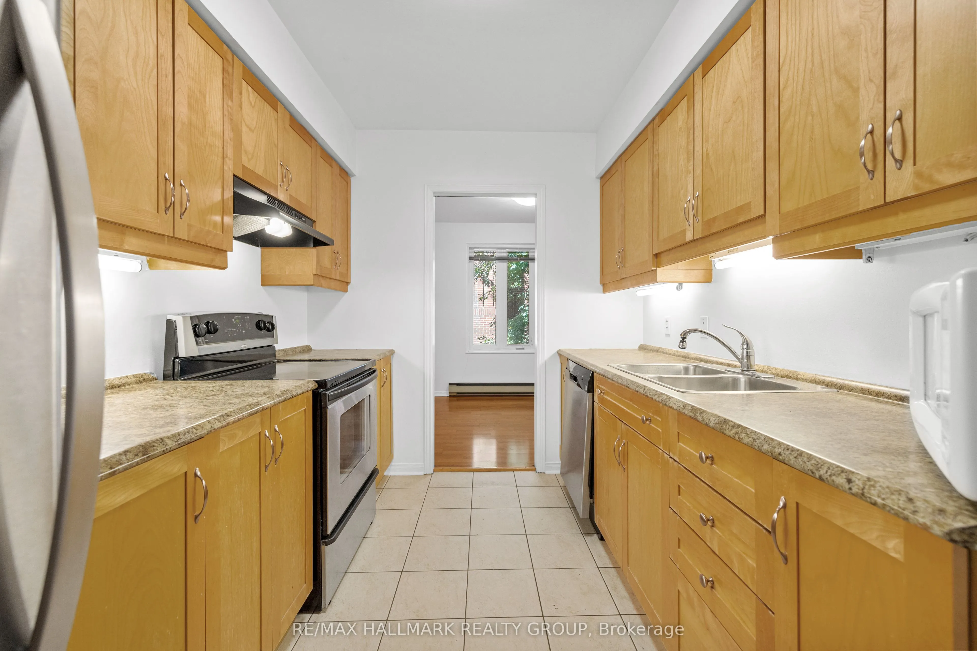 19 Montcalm Street, #2