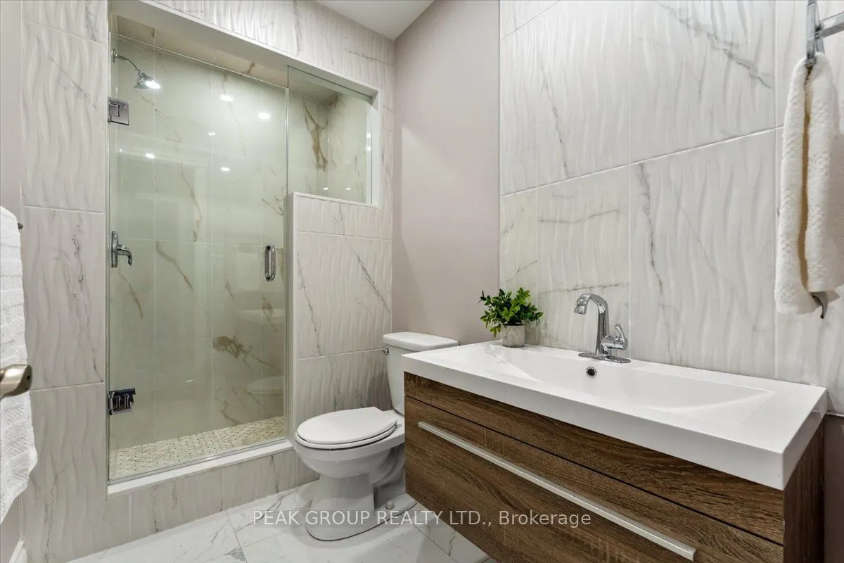 1599 Pelham Street, #17