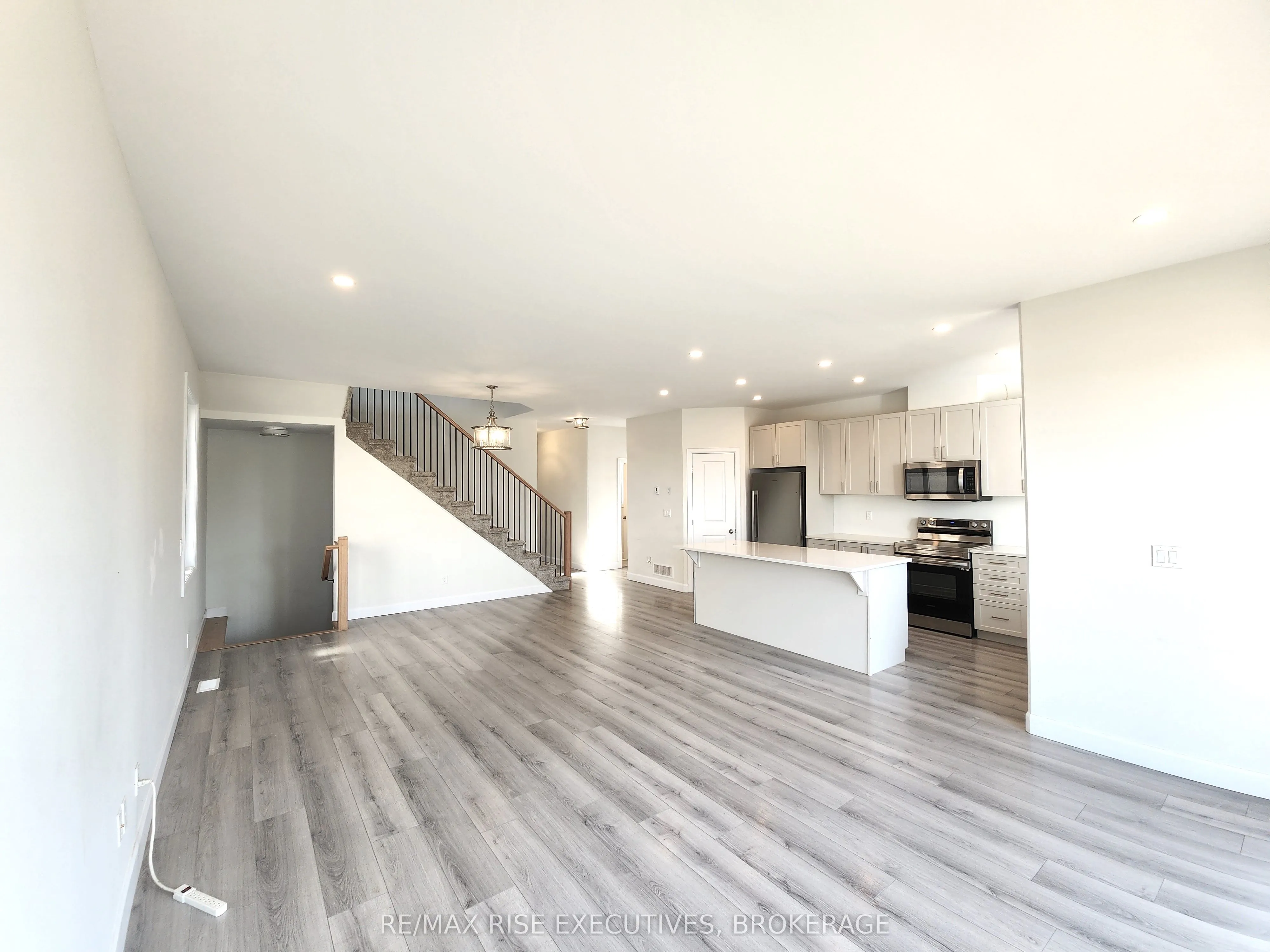 50 Erie Court
