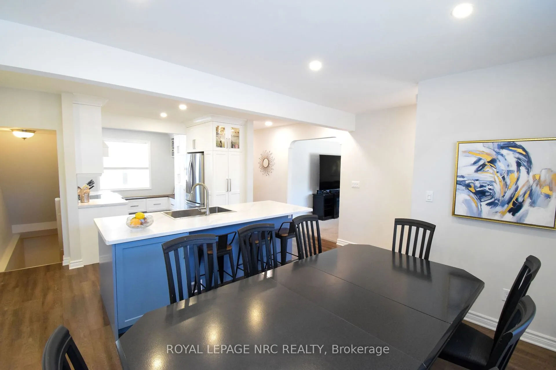 128 HAIG Street