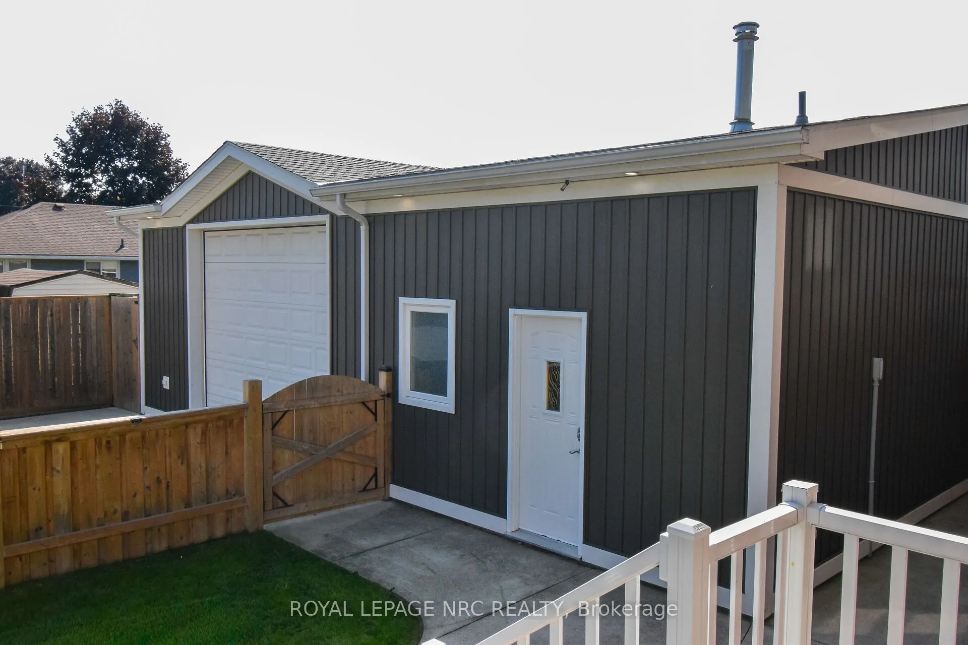 128 HAIG Street