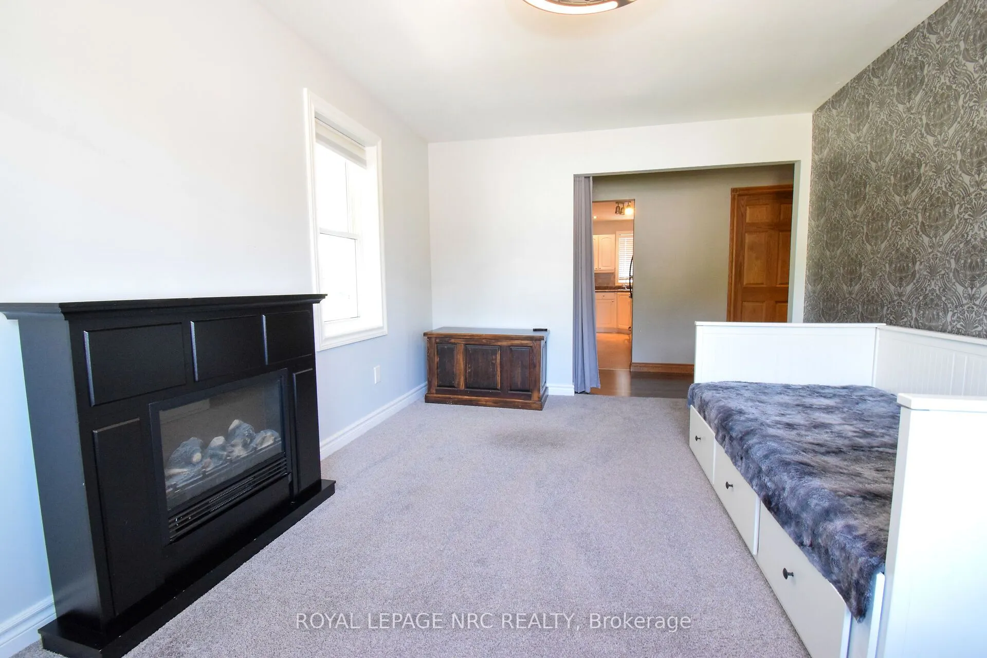 128 HAIG Street