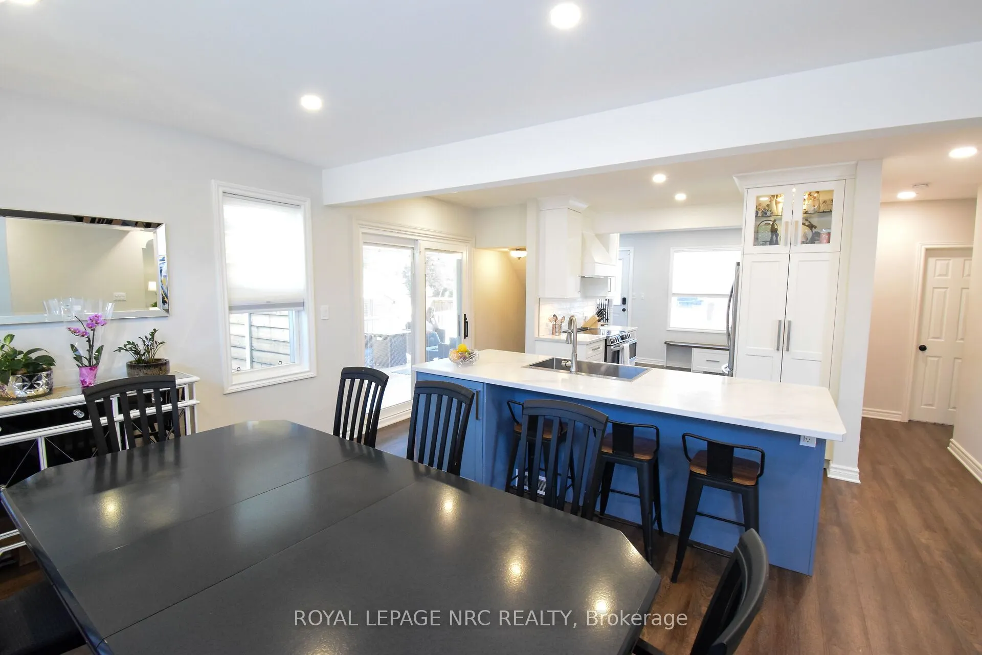 128 HAIG Street
