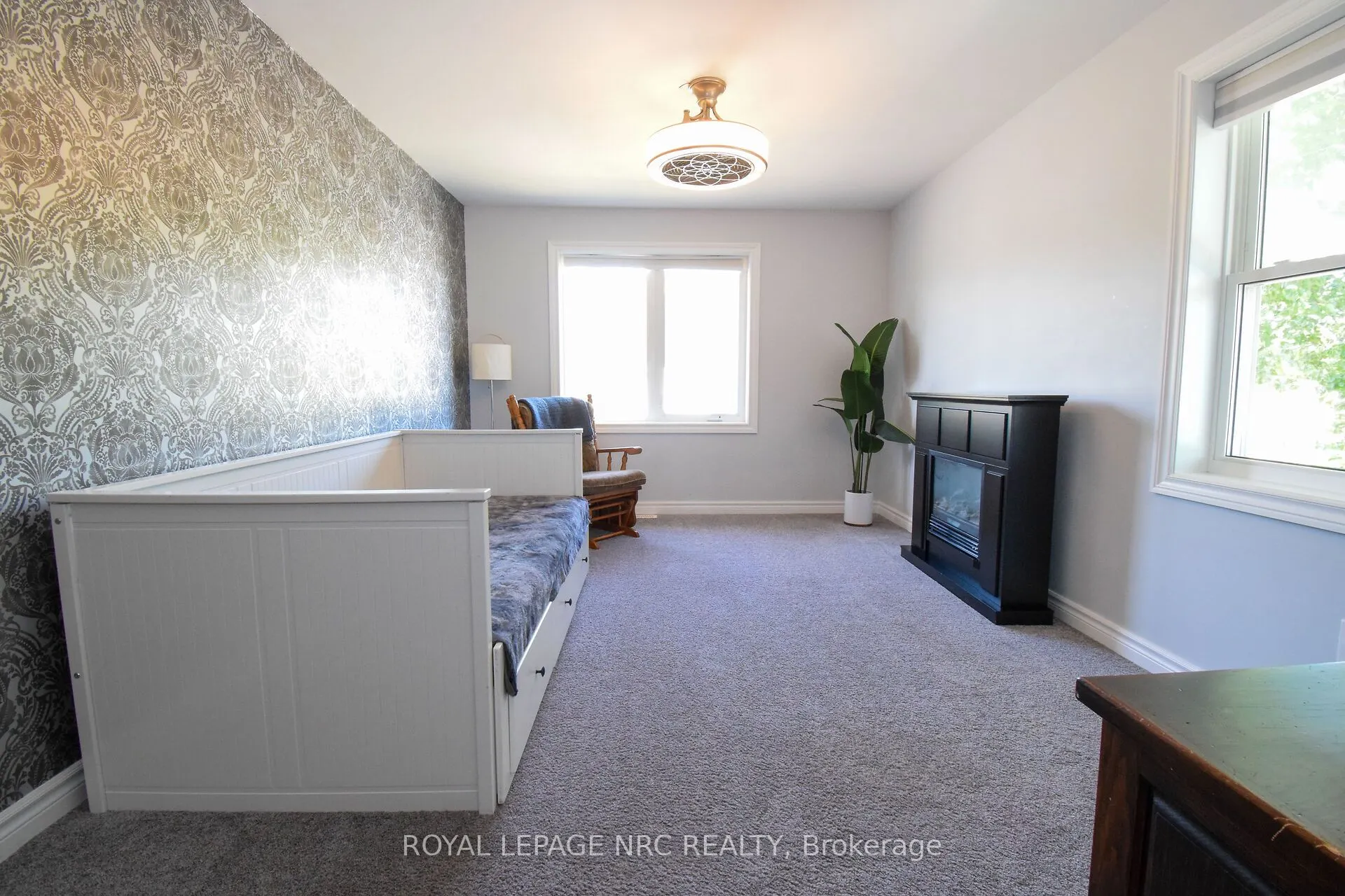 128 HAIG Street