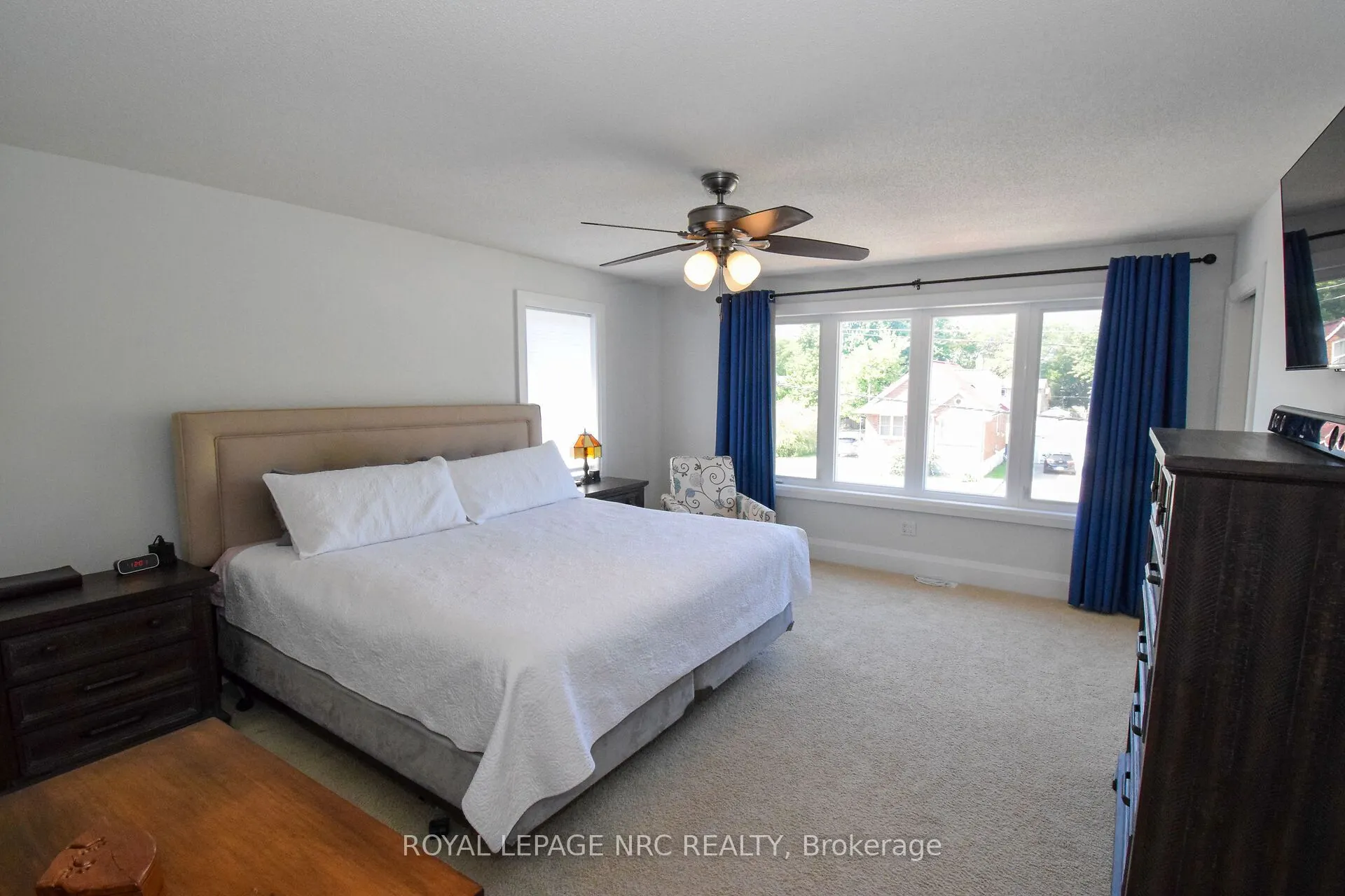 128 HAIG Street