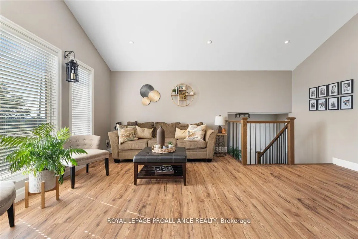 20846 Loyalist Parkway