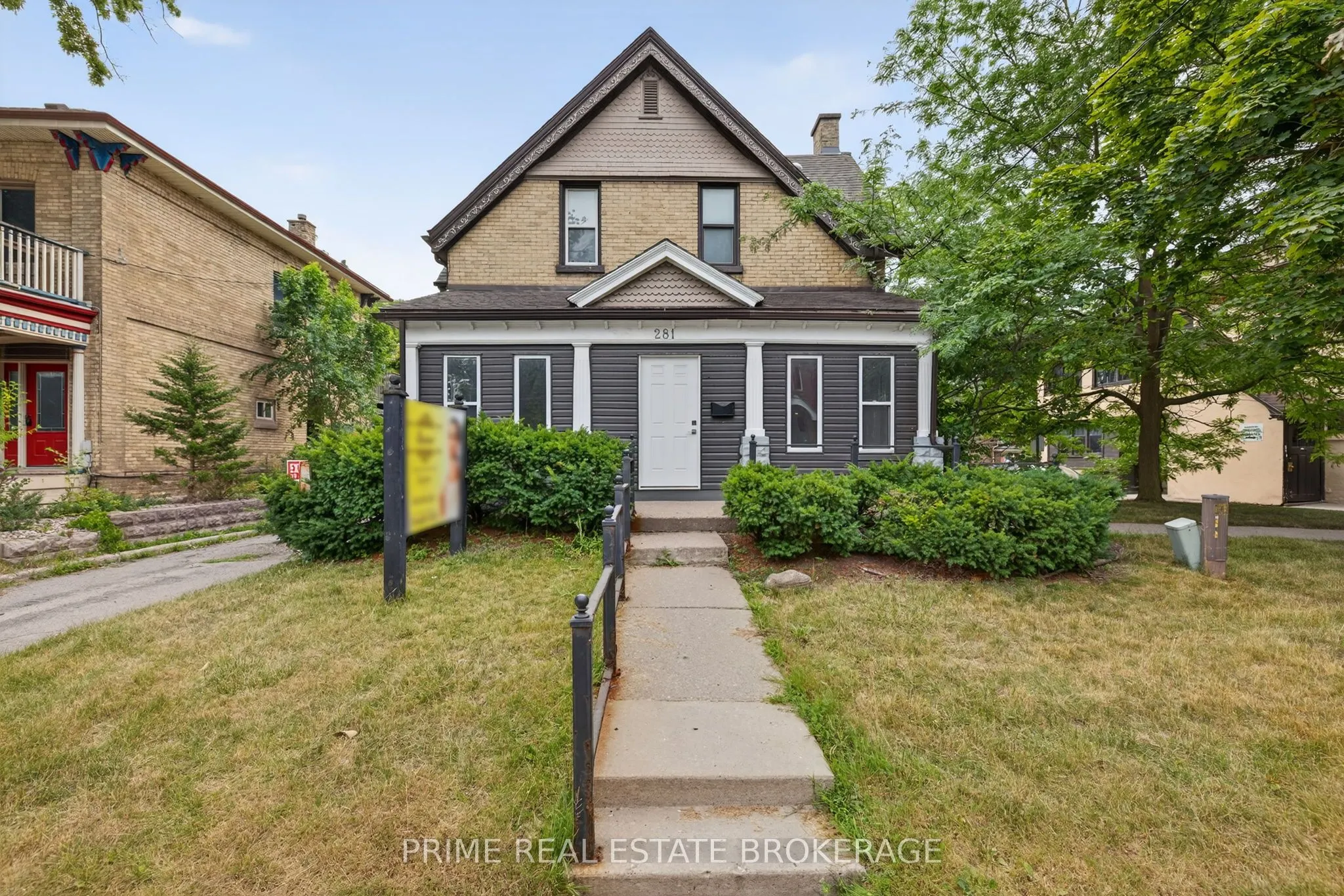 281 Oxford Street E, #Main
