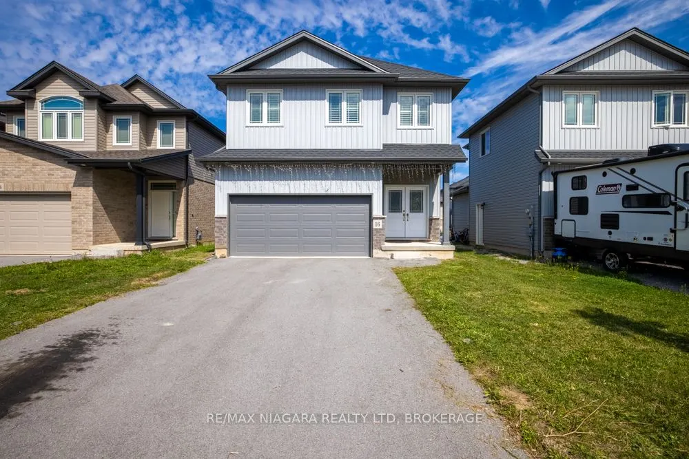 16 Bowman Crescent