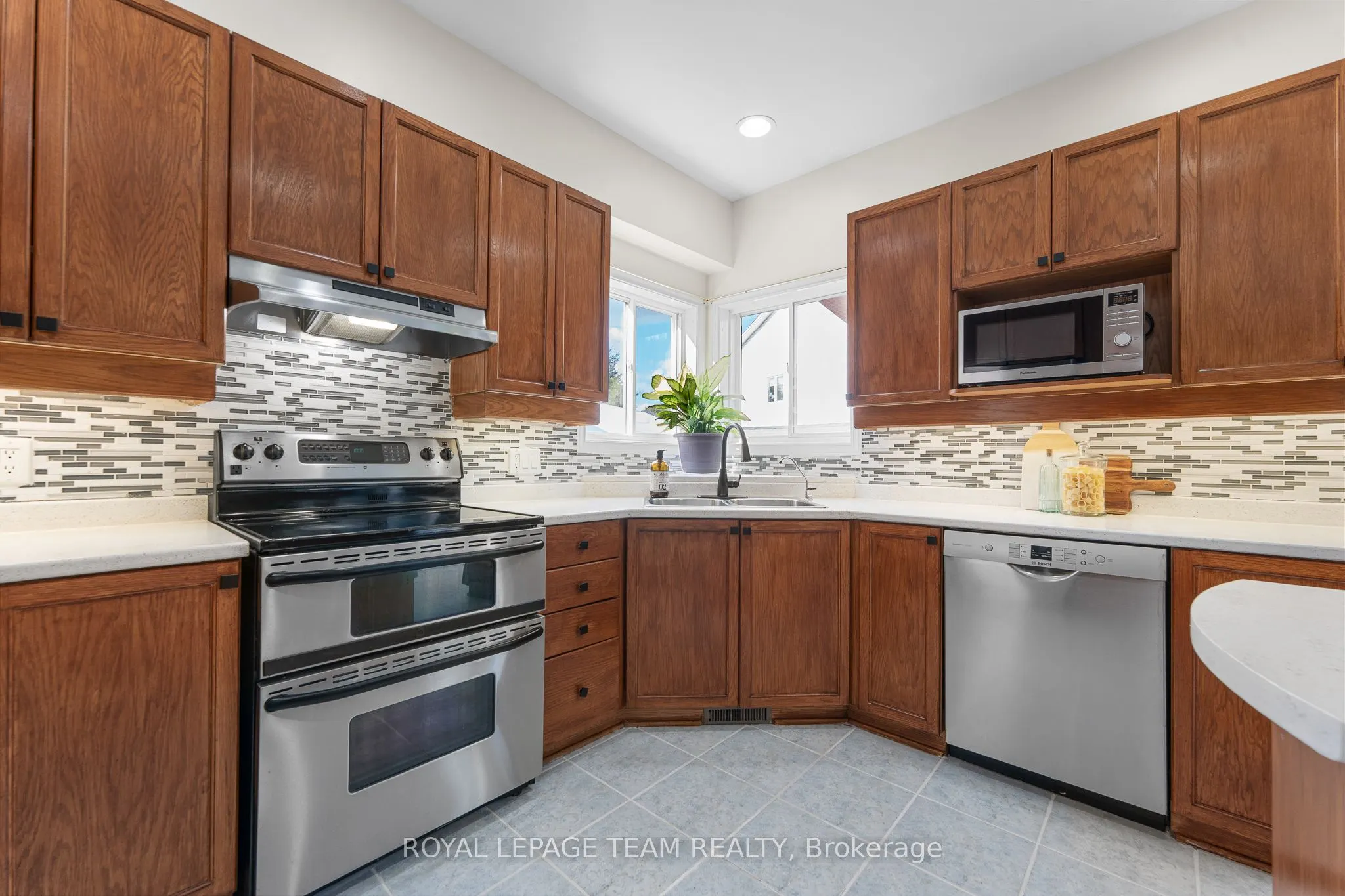 19 Black Tern Crescent