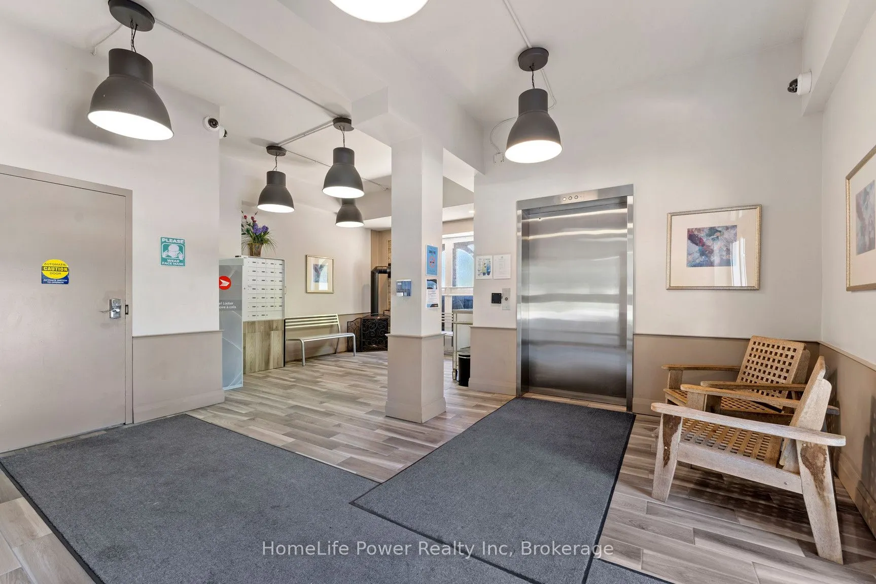 11 West Street, #406