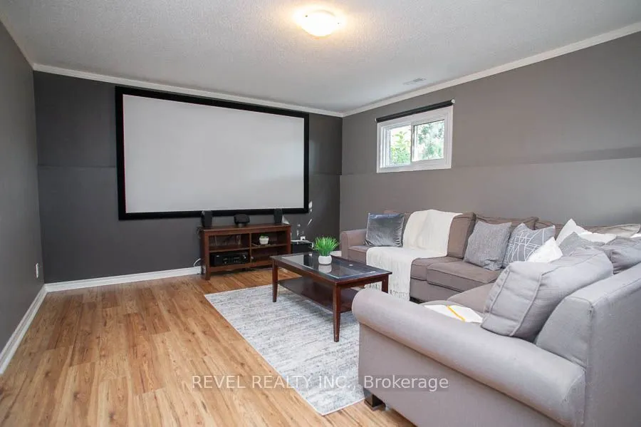 38 Ludlow Crescent