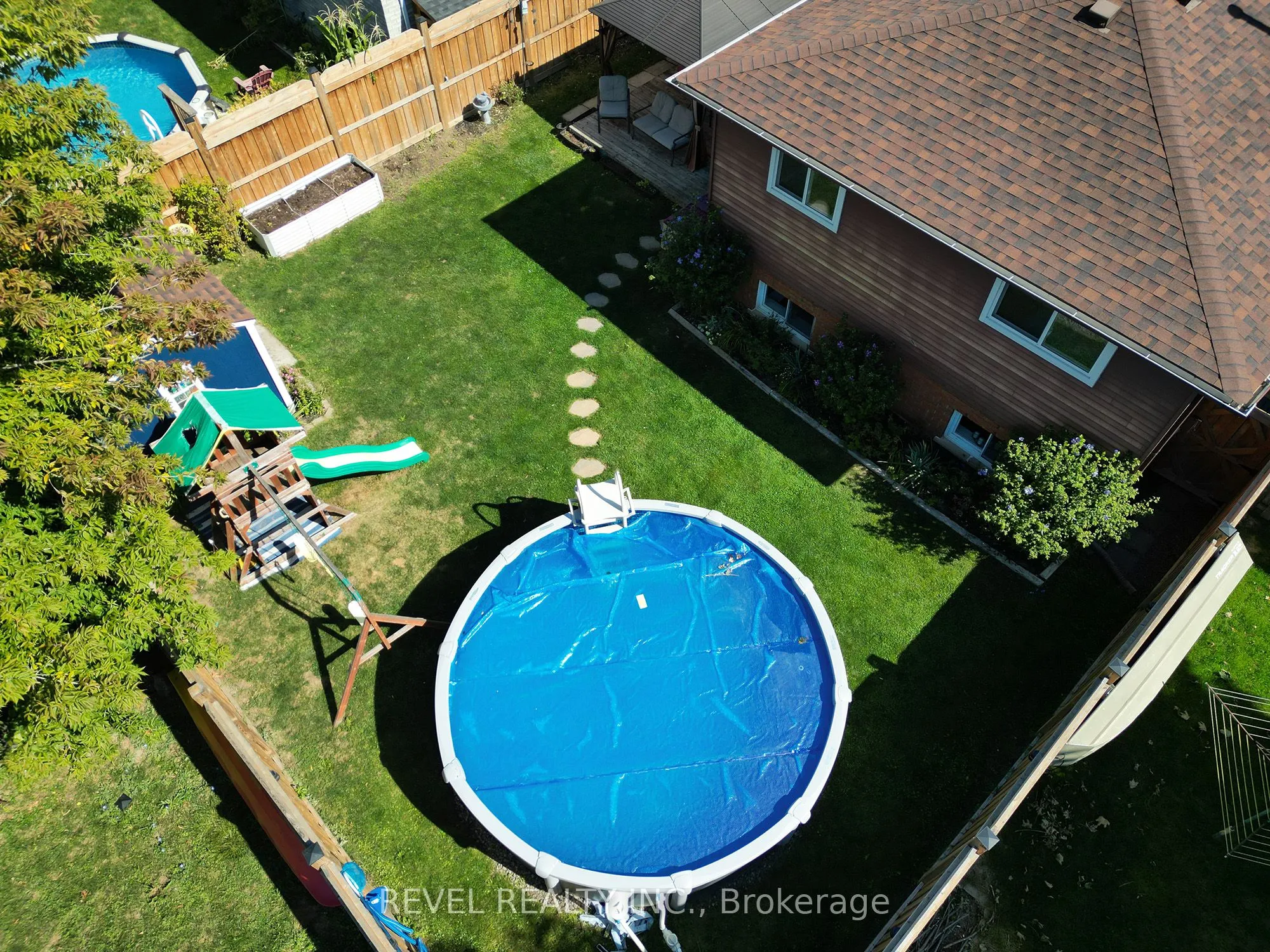 38 Ludlow Crescent