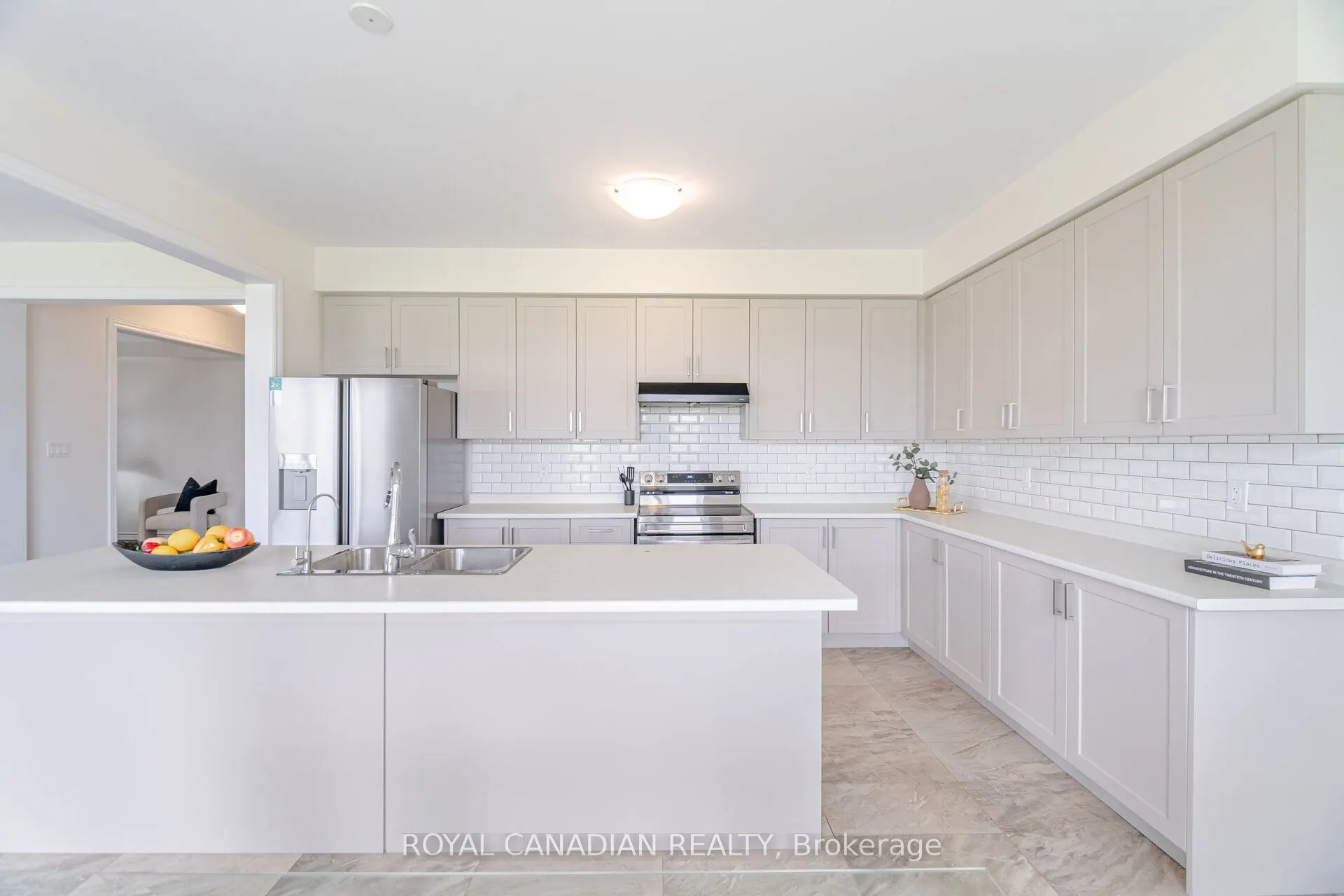 27 Bee Crescent