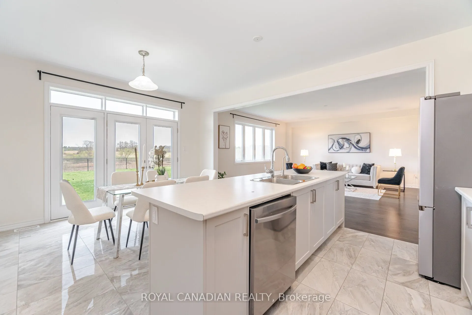 27 Bee Crescent