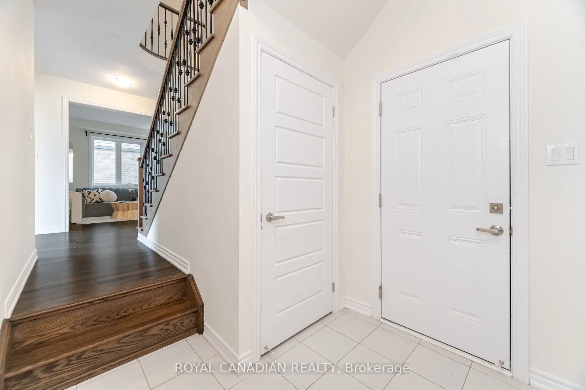 27 Bee Crescent