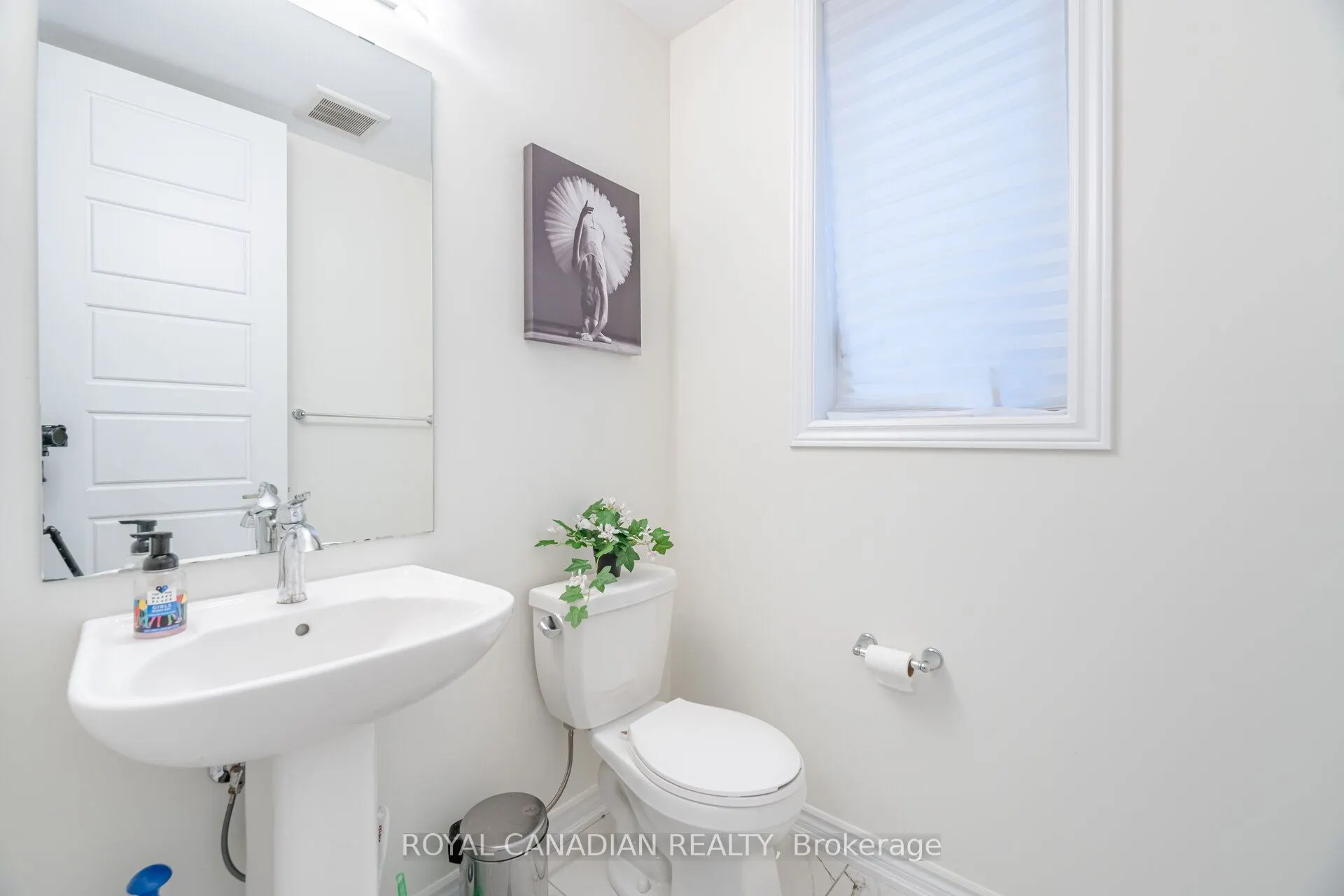 27 Bee Crescent