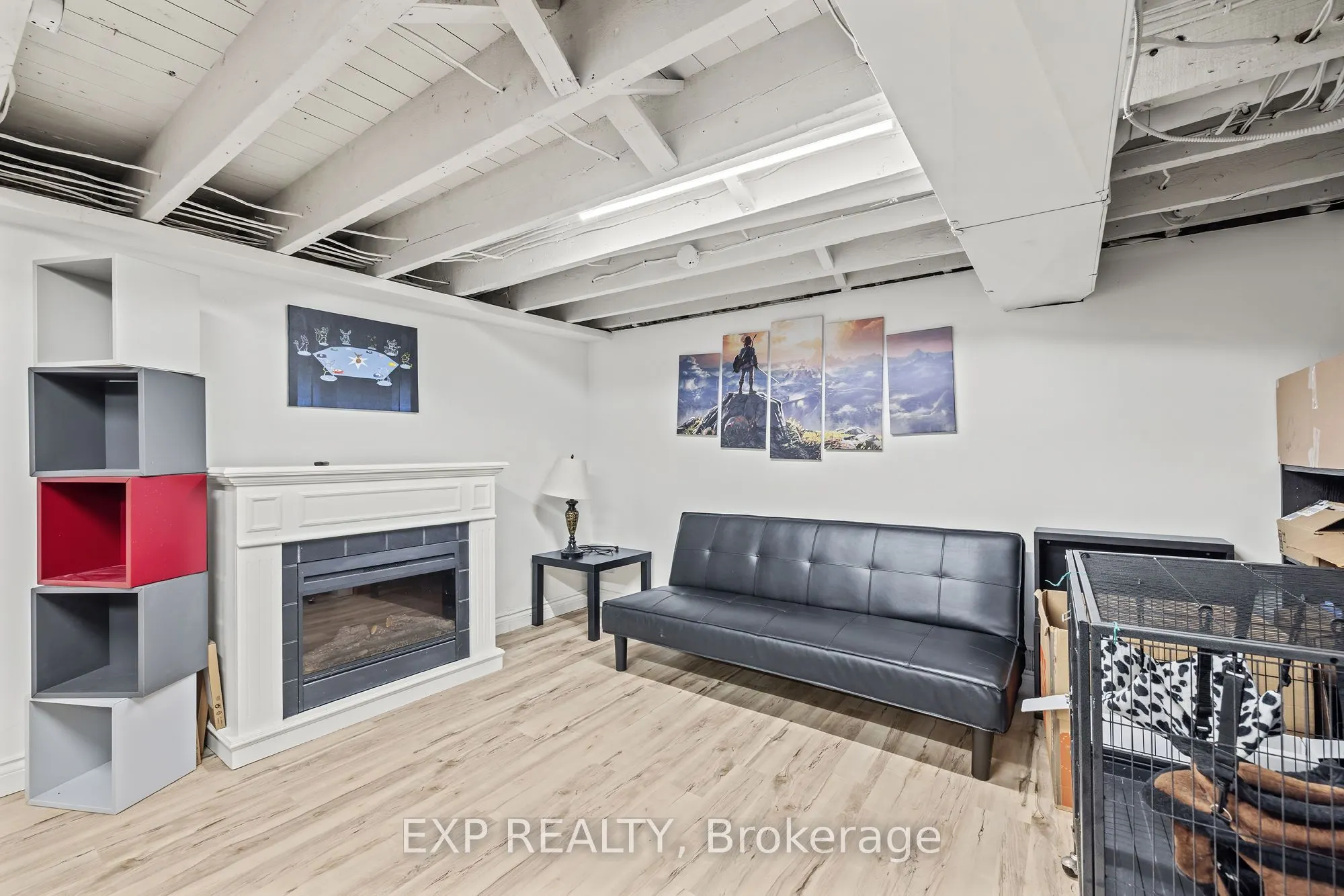 237 Victoria Road S