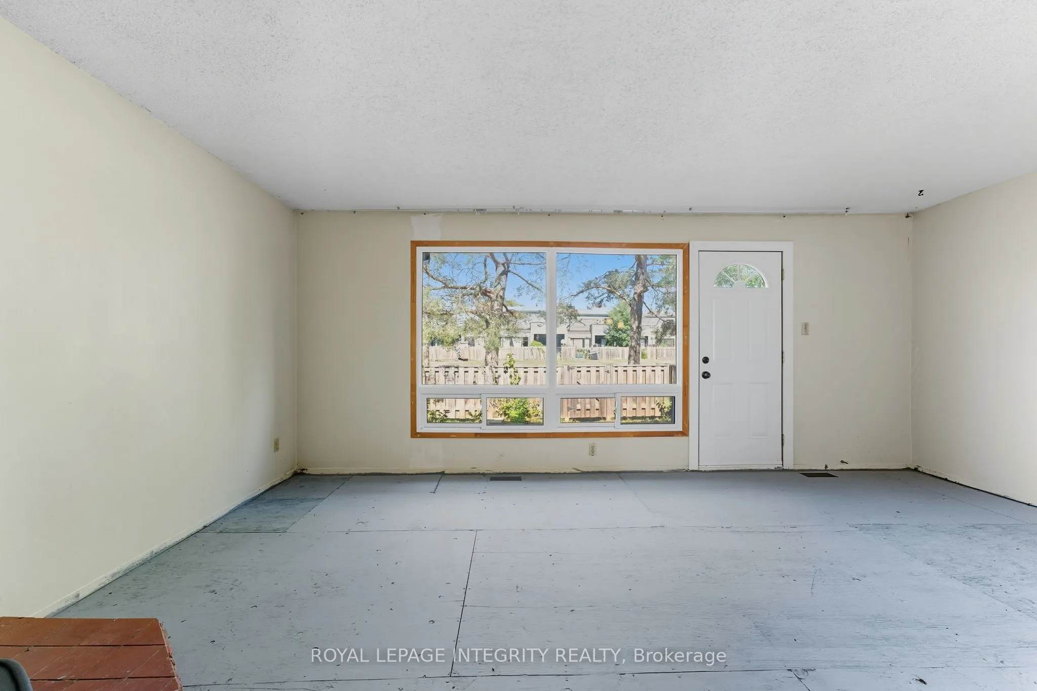 3565 Downpatrick Road, #14