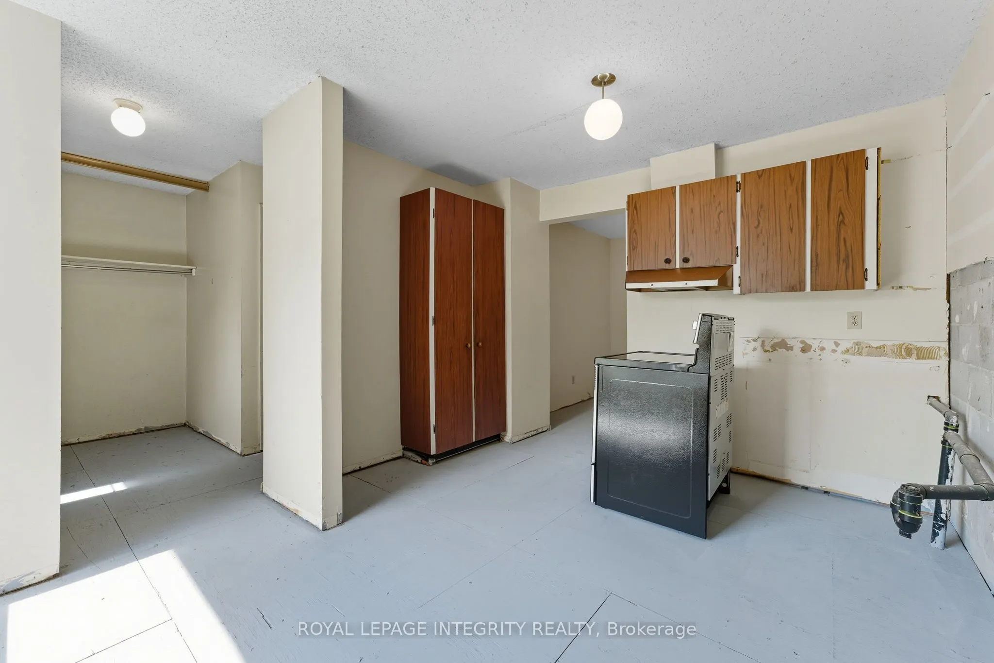 3565 Downpatrick Road, #14