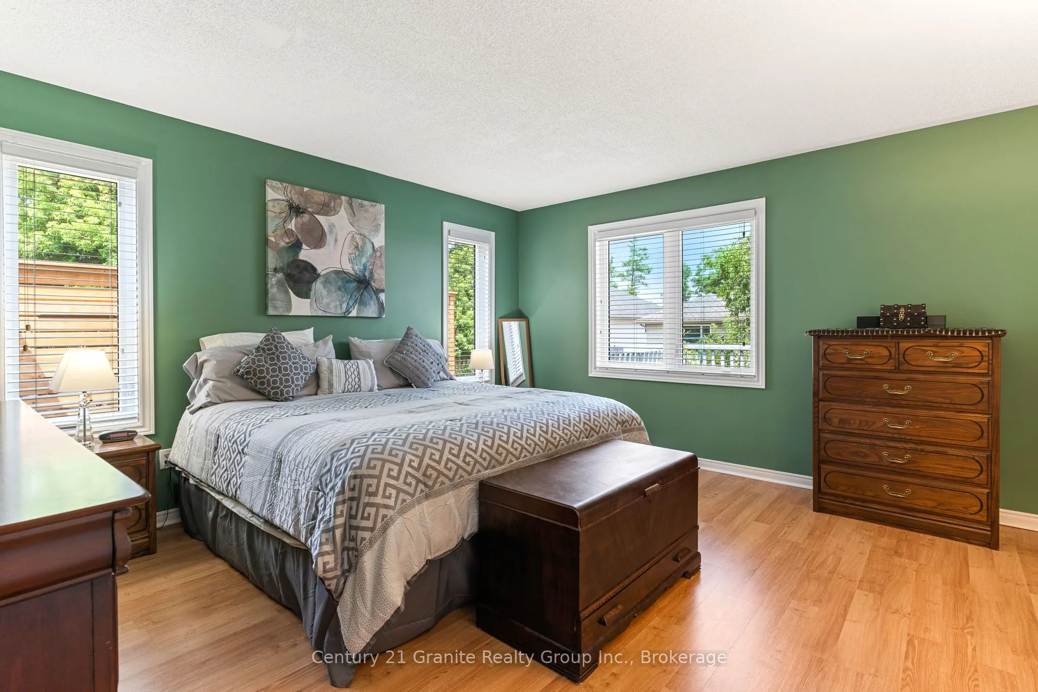 4 Birch Crescent