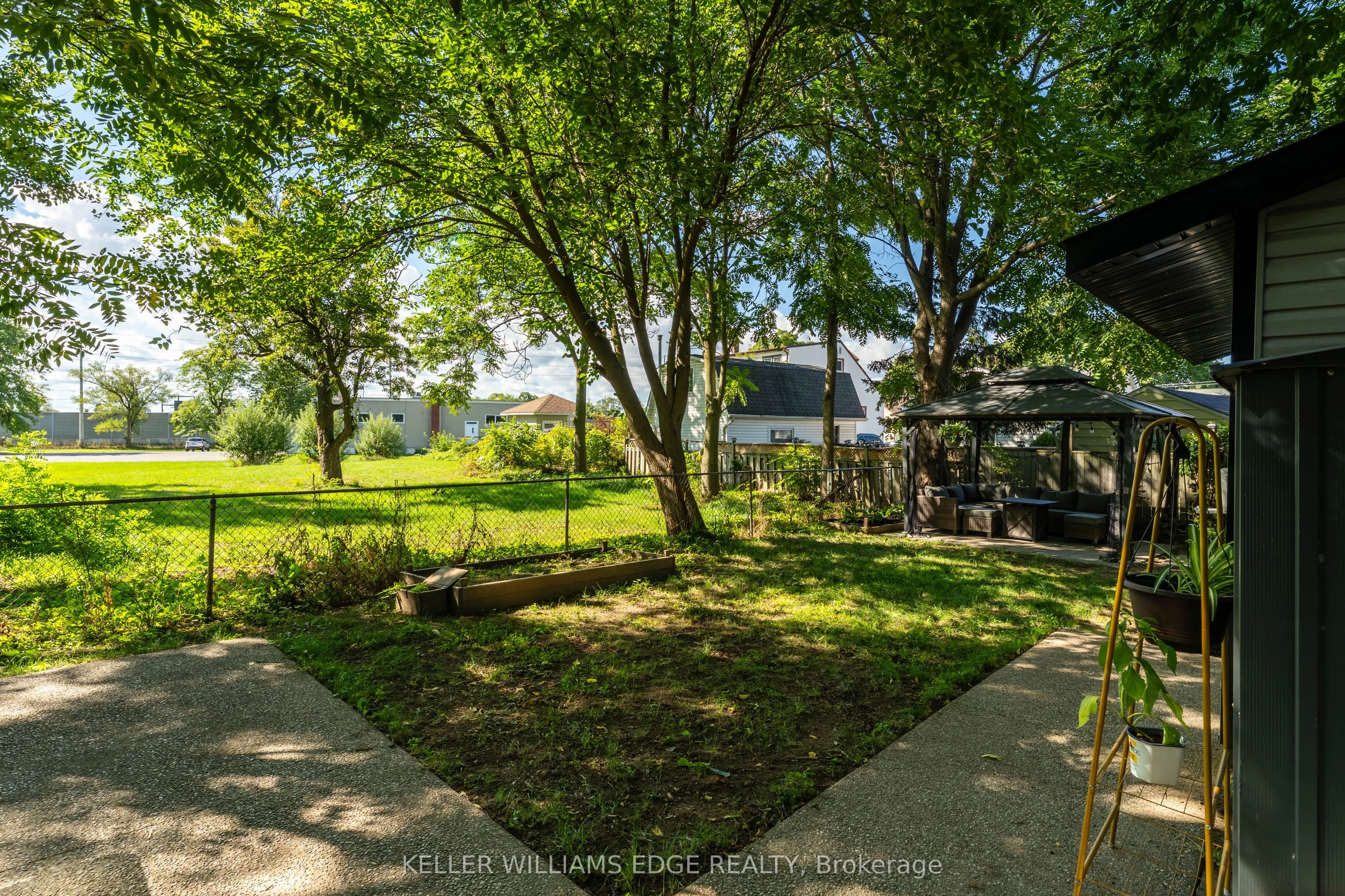 19 Currie Street