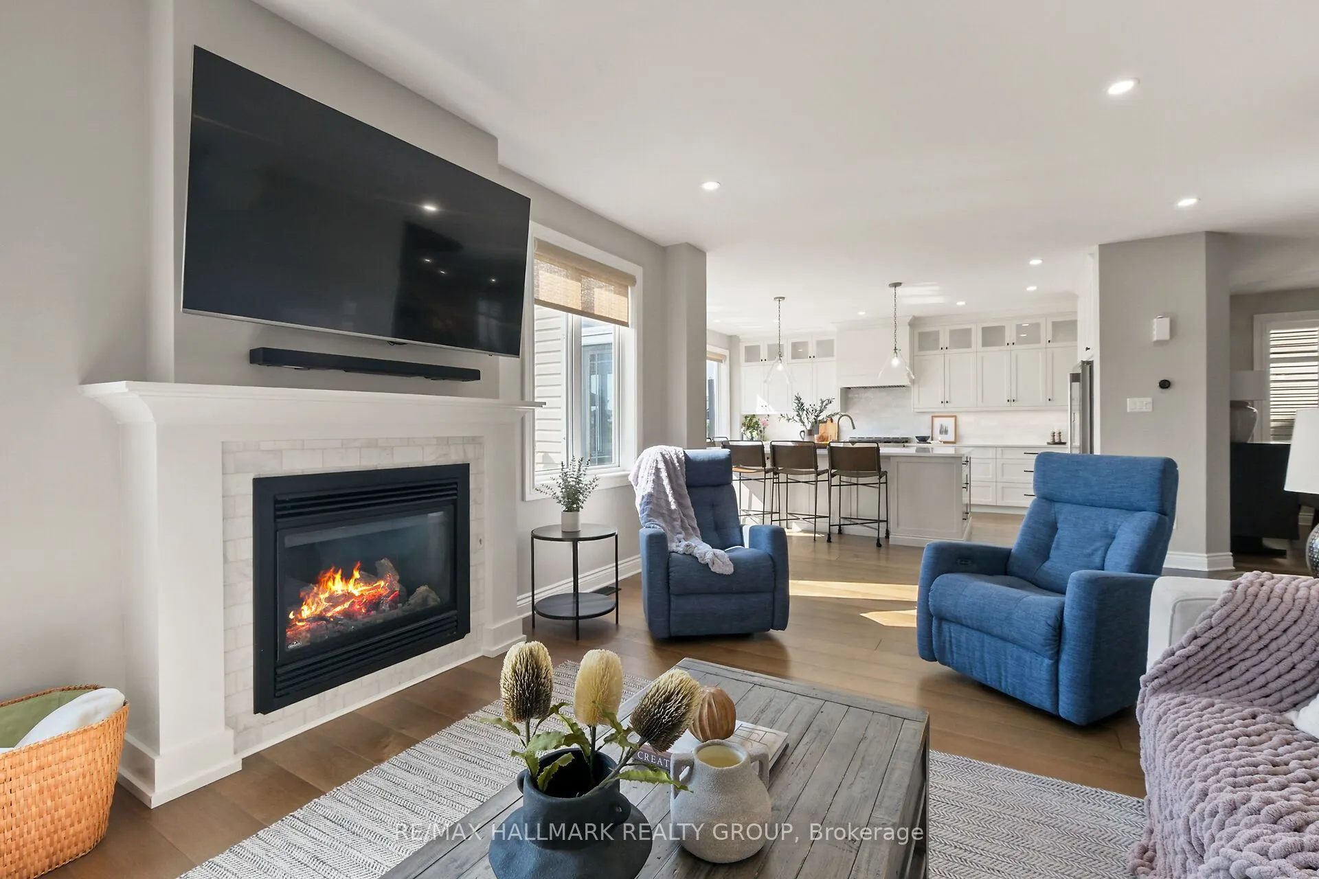 444 Frank Cauley Way