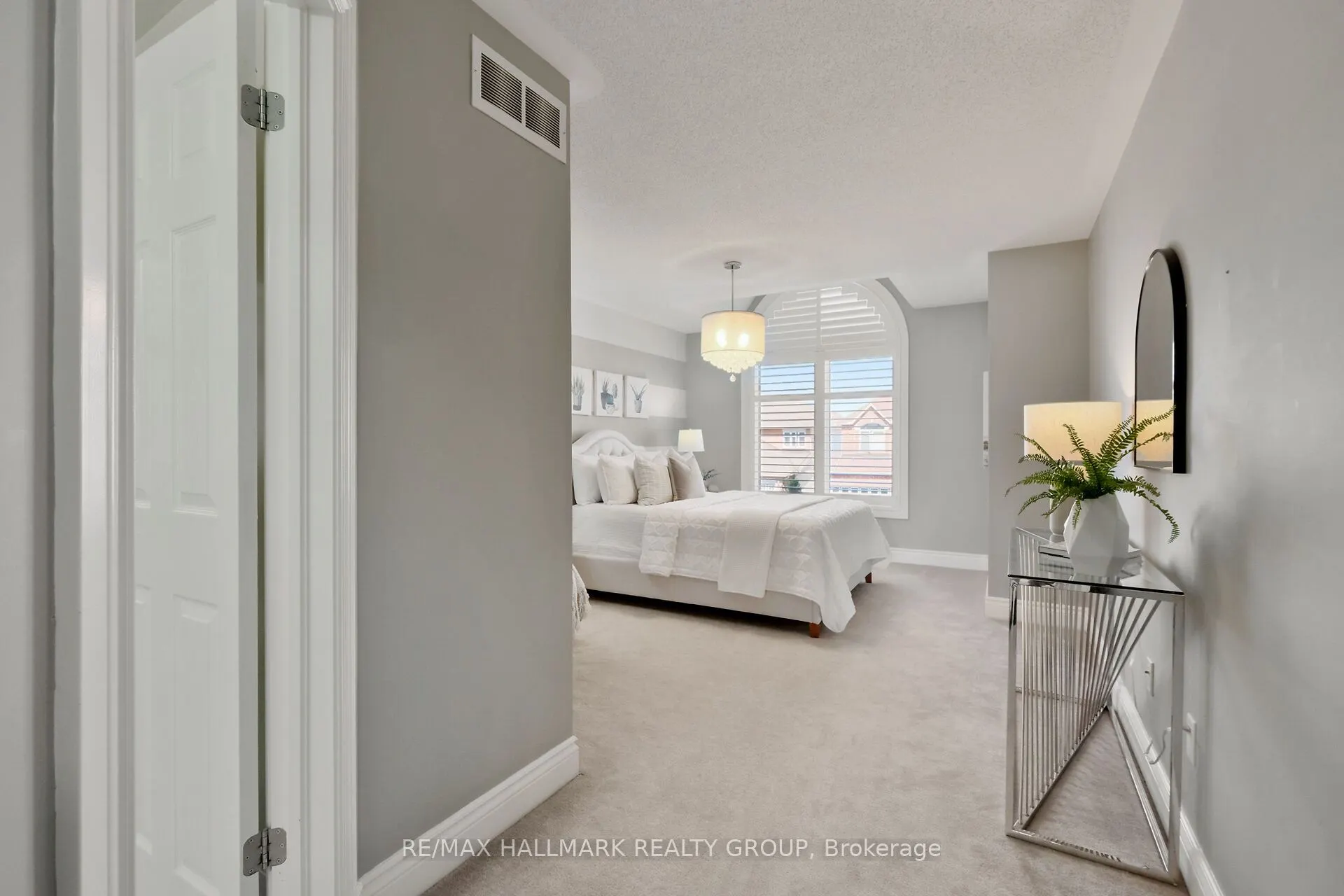 444 Frank Cauley Way