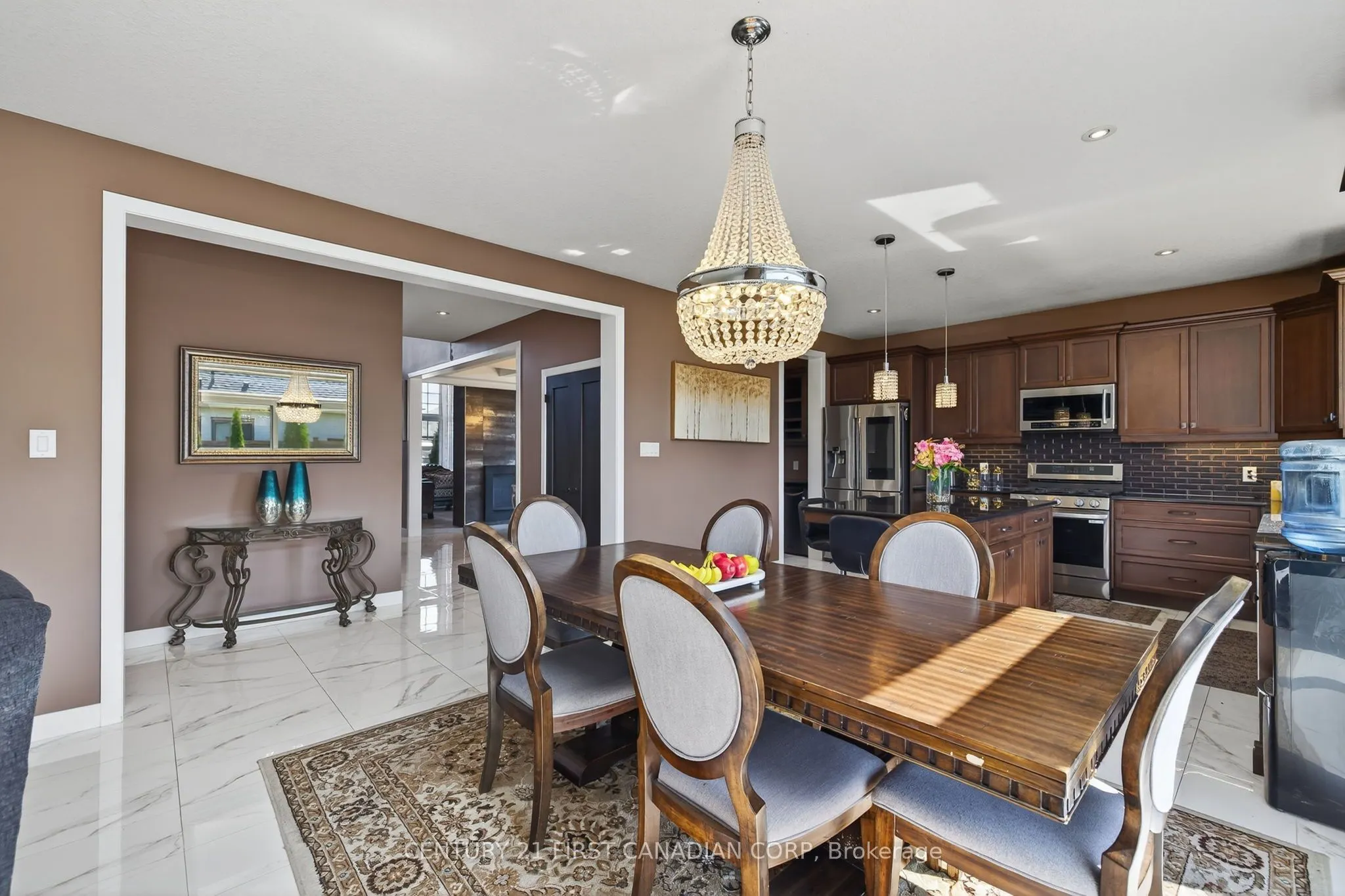 703 Zaifman Circle