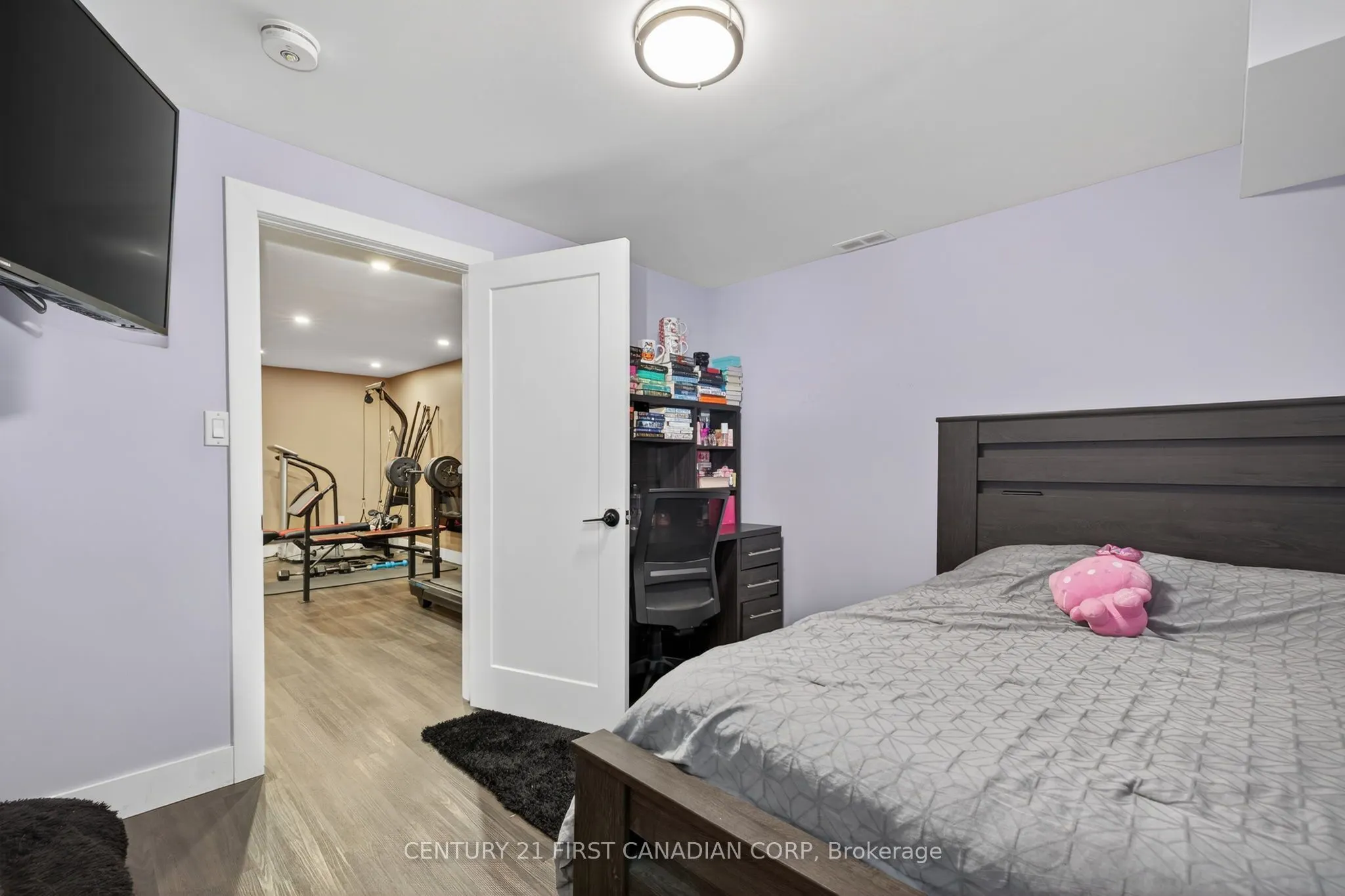 703 Zaifman Circle