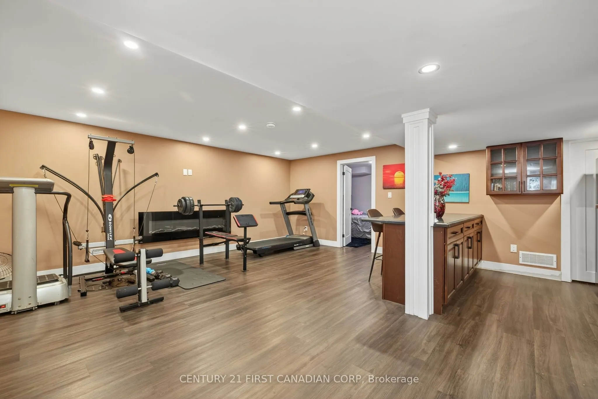703 Zaifman Circle