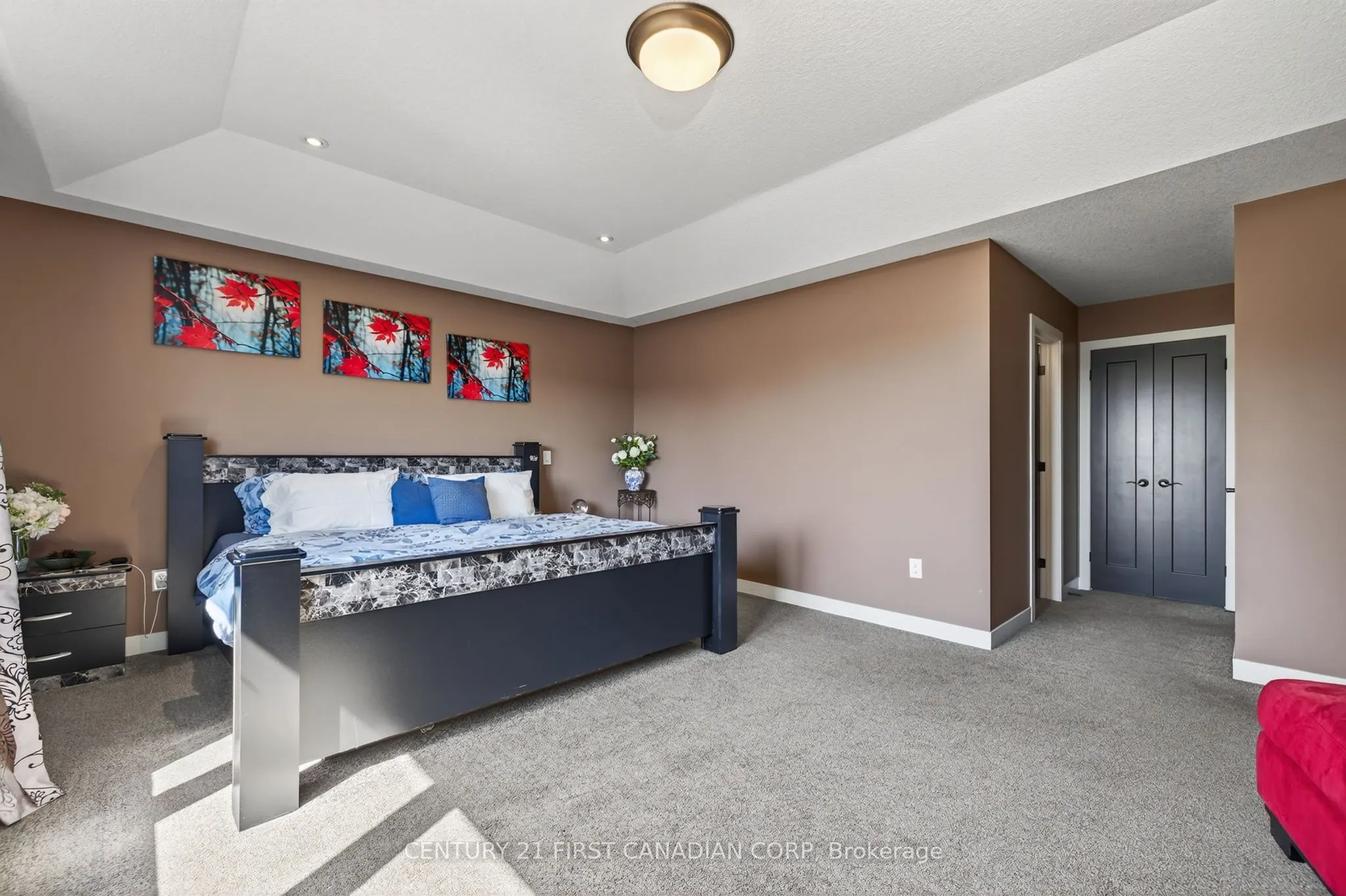 703 Zaifman Circle