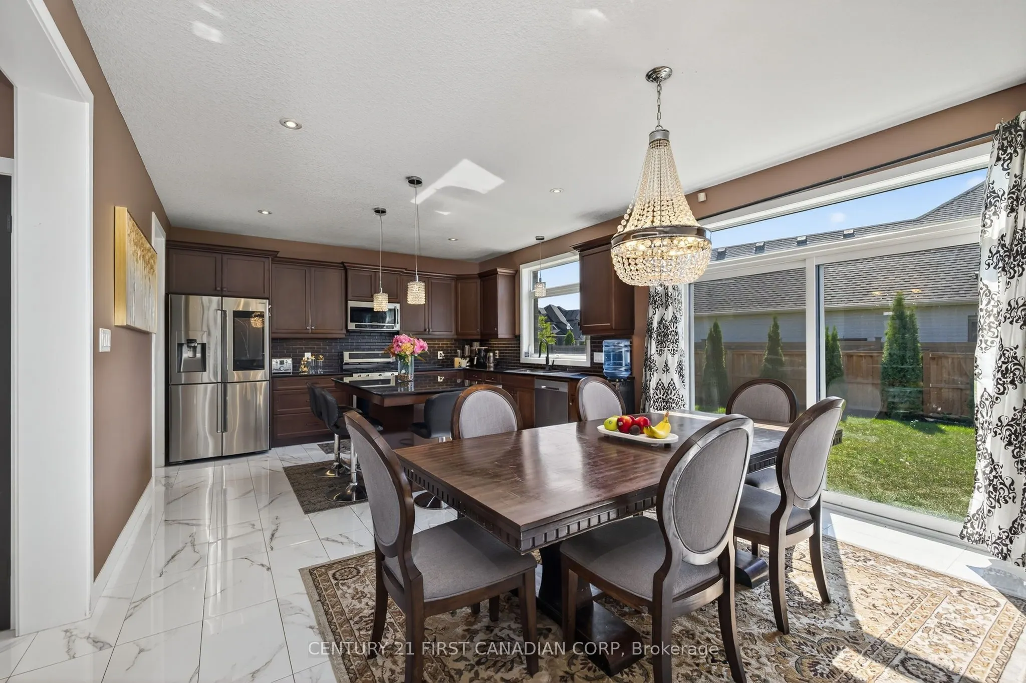 703 Zaifman Circle