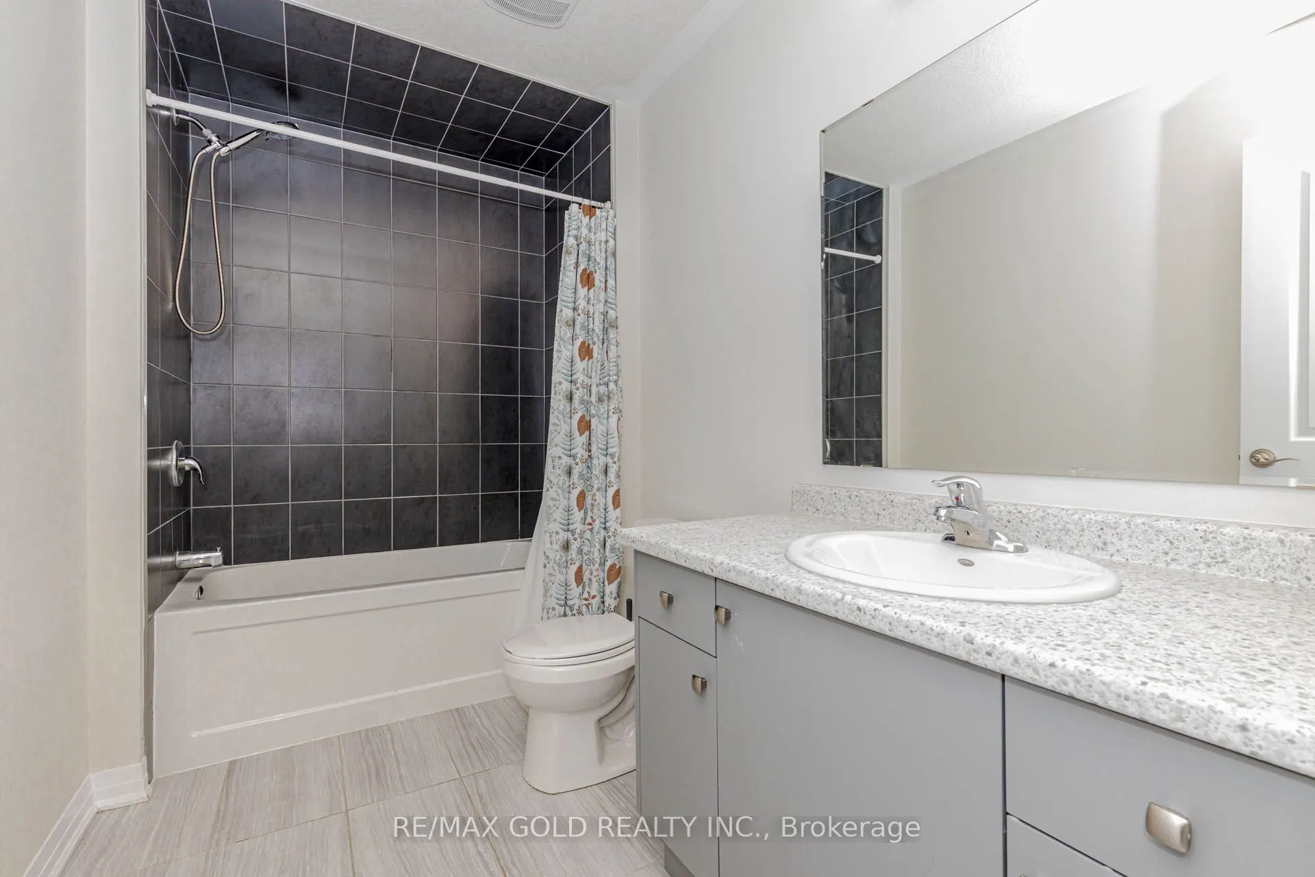 124 Seabrook Drive, #3