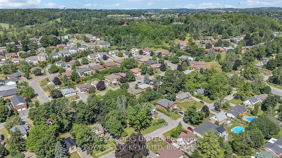 125 Greenhill Drive