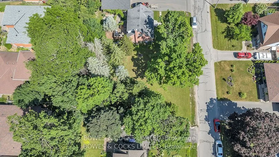125 Greenhill Drive